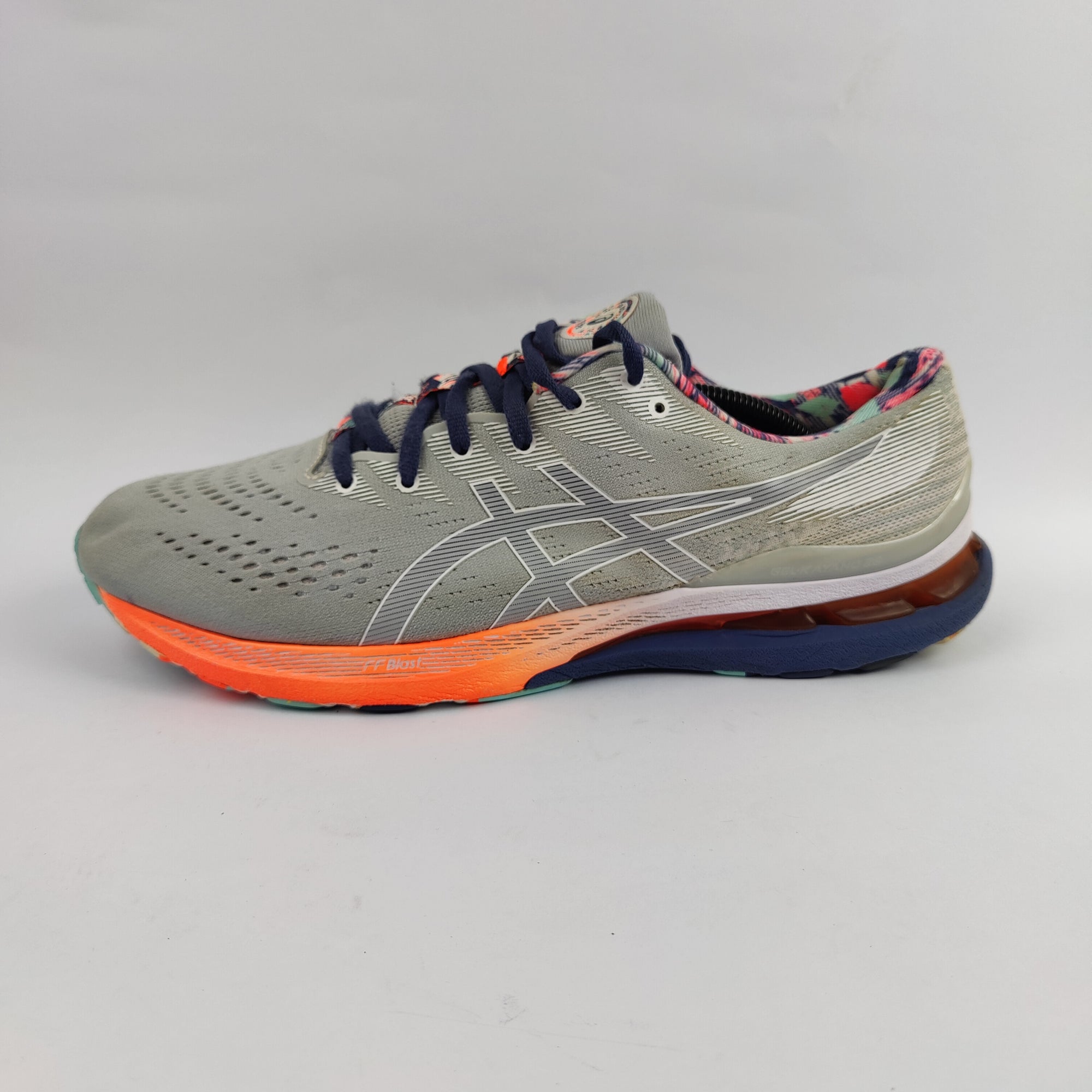 ASICS Gel-Kayano 28 - Grey - 4652205