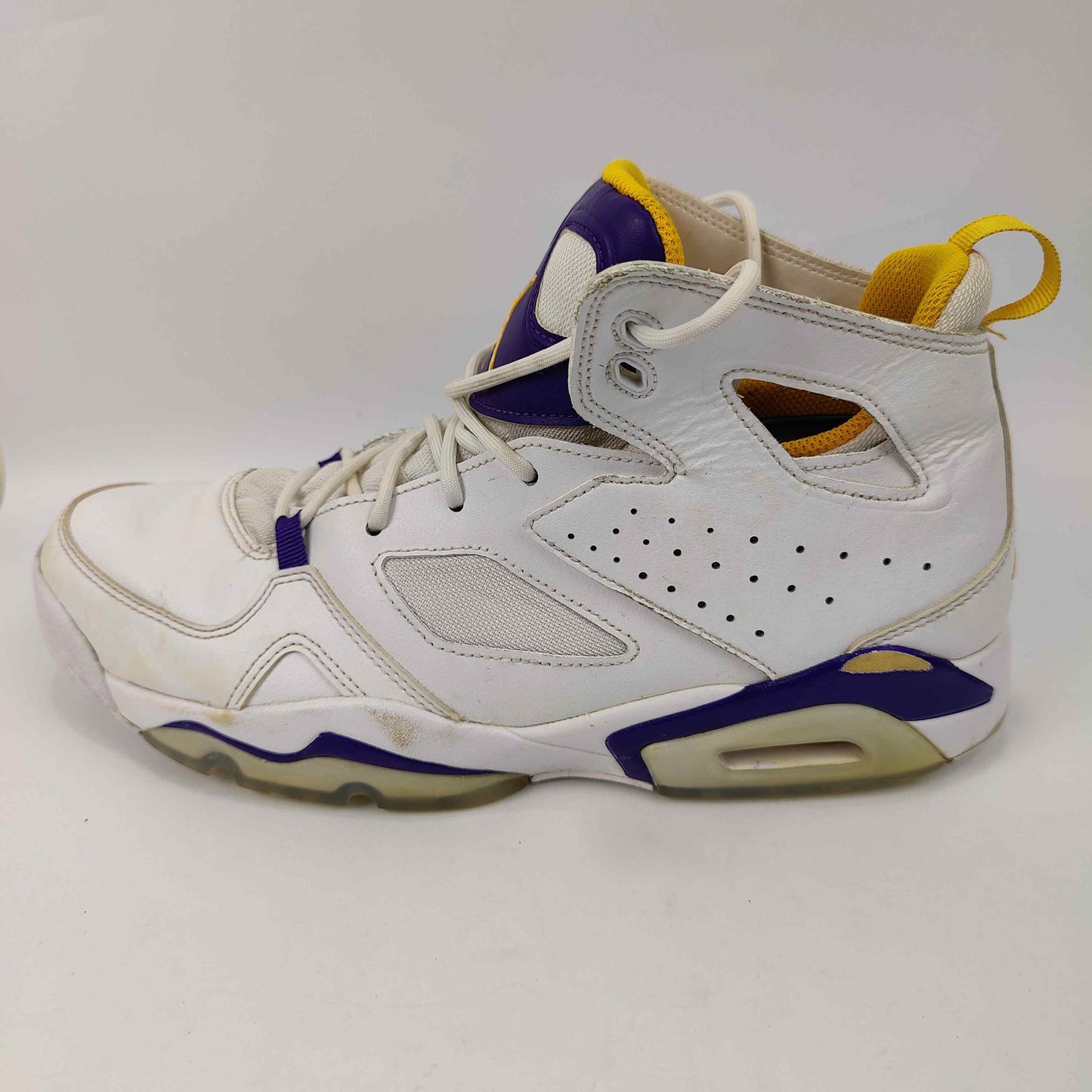 Jordan Flight Club 91 (UK 9.5) - White - 4454416