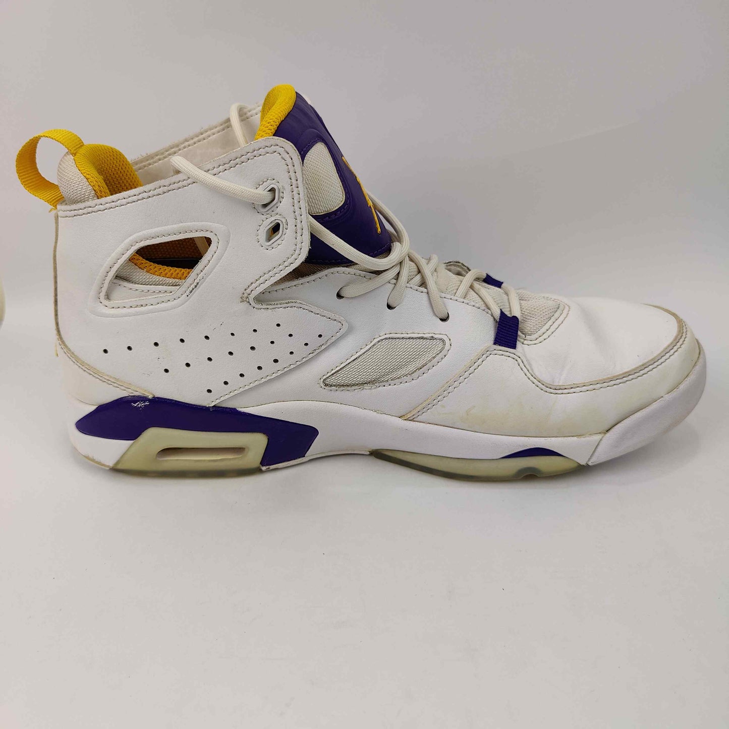 Jordan Flight Club 91 (UK 9.5) - White - 4454416