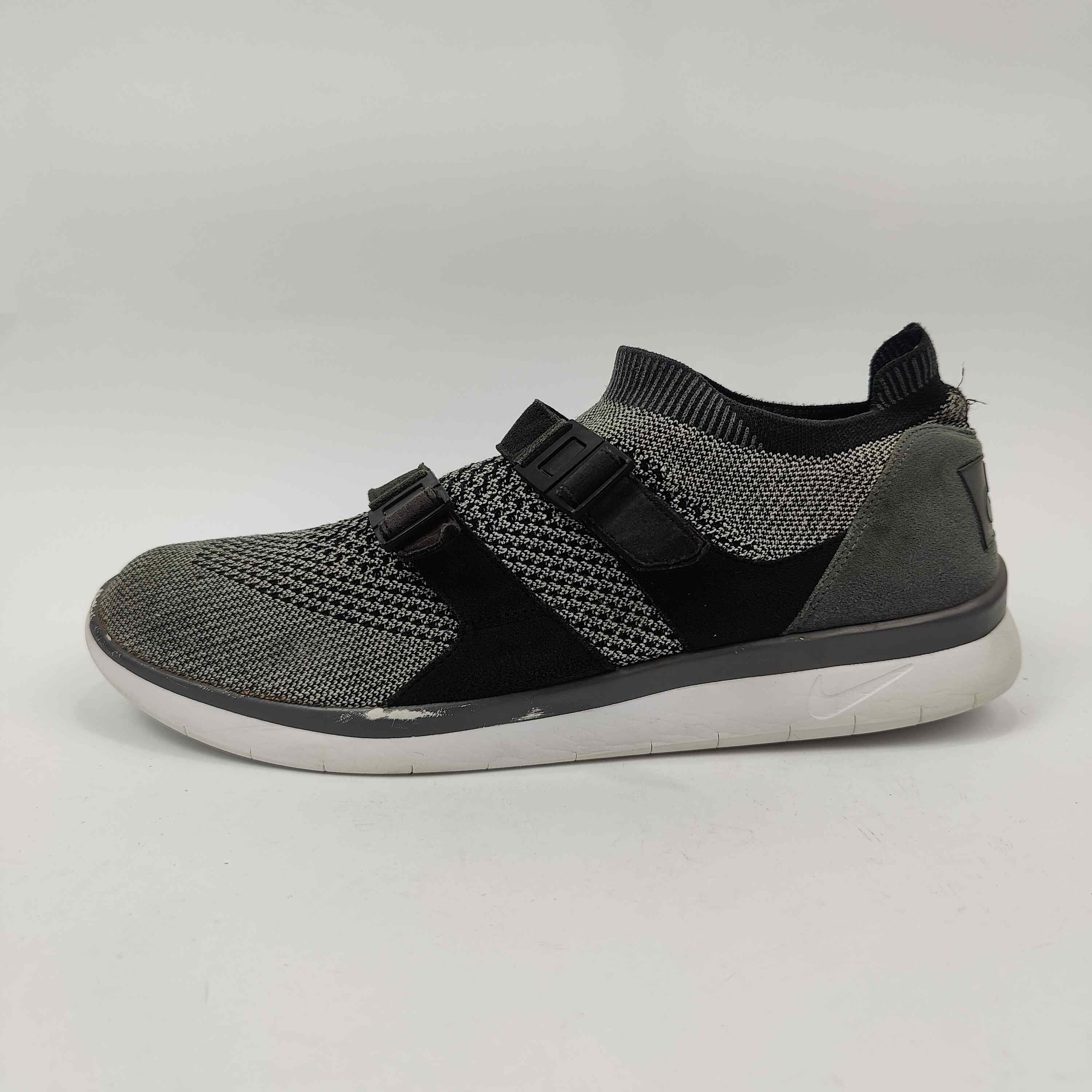 Nike Air Sock Racer Flyknit UK PK 9.5 Grey 4455118 Bonafide.pk