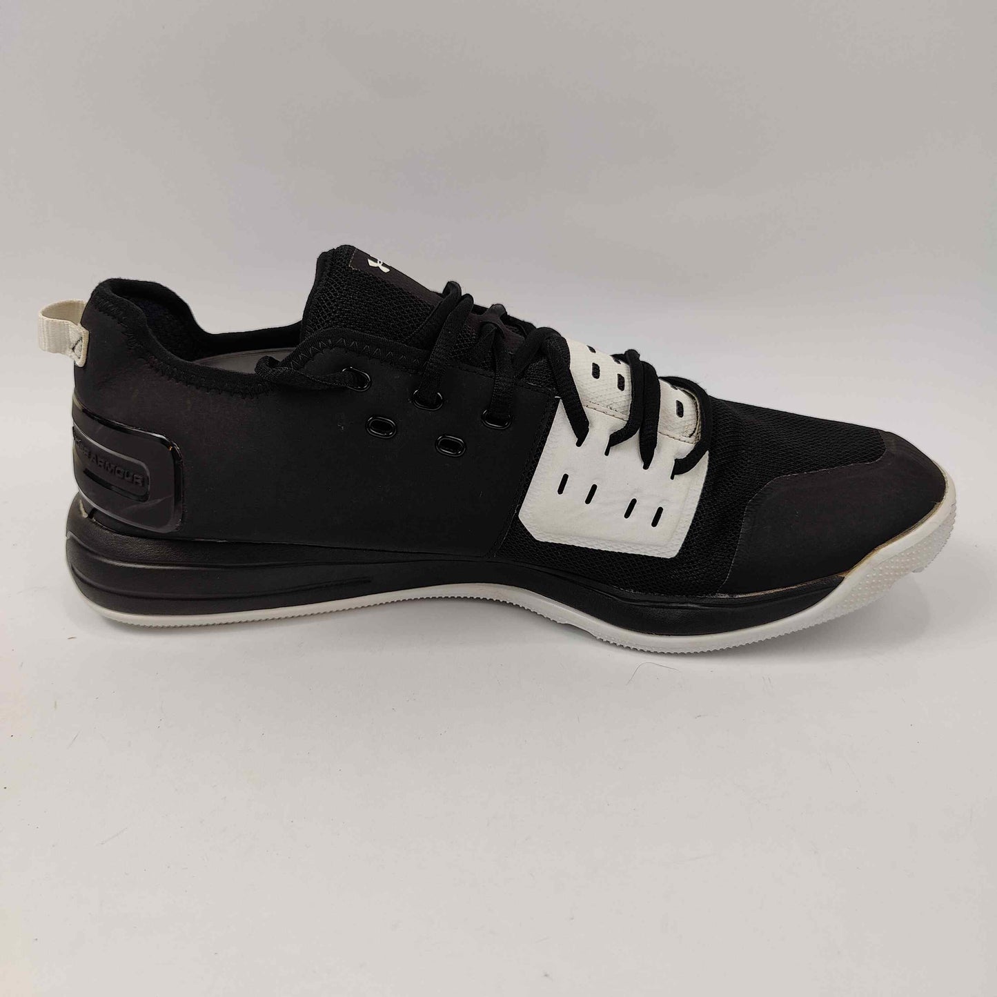 Under Armour Charged Ultimate 3.0 (UK/PK 12) - Black - 4756182