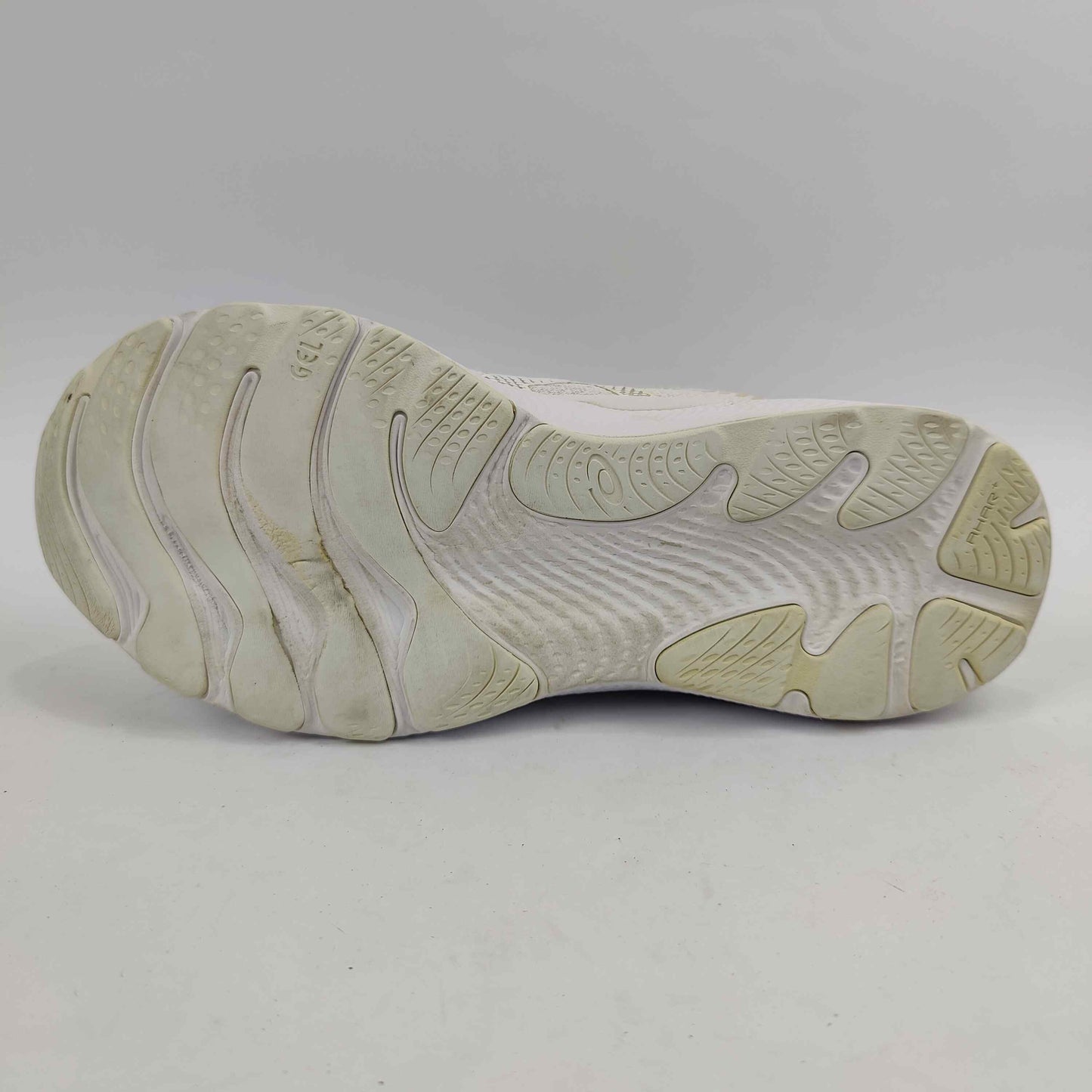 Asics Gel-Cumulus 24 (UK/PK 7.5) - White - 4156276