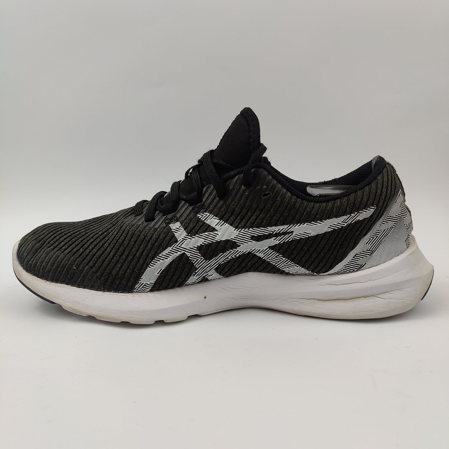 Asics Versablast (UK/PK 8) - Black - 4257863