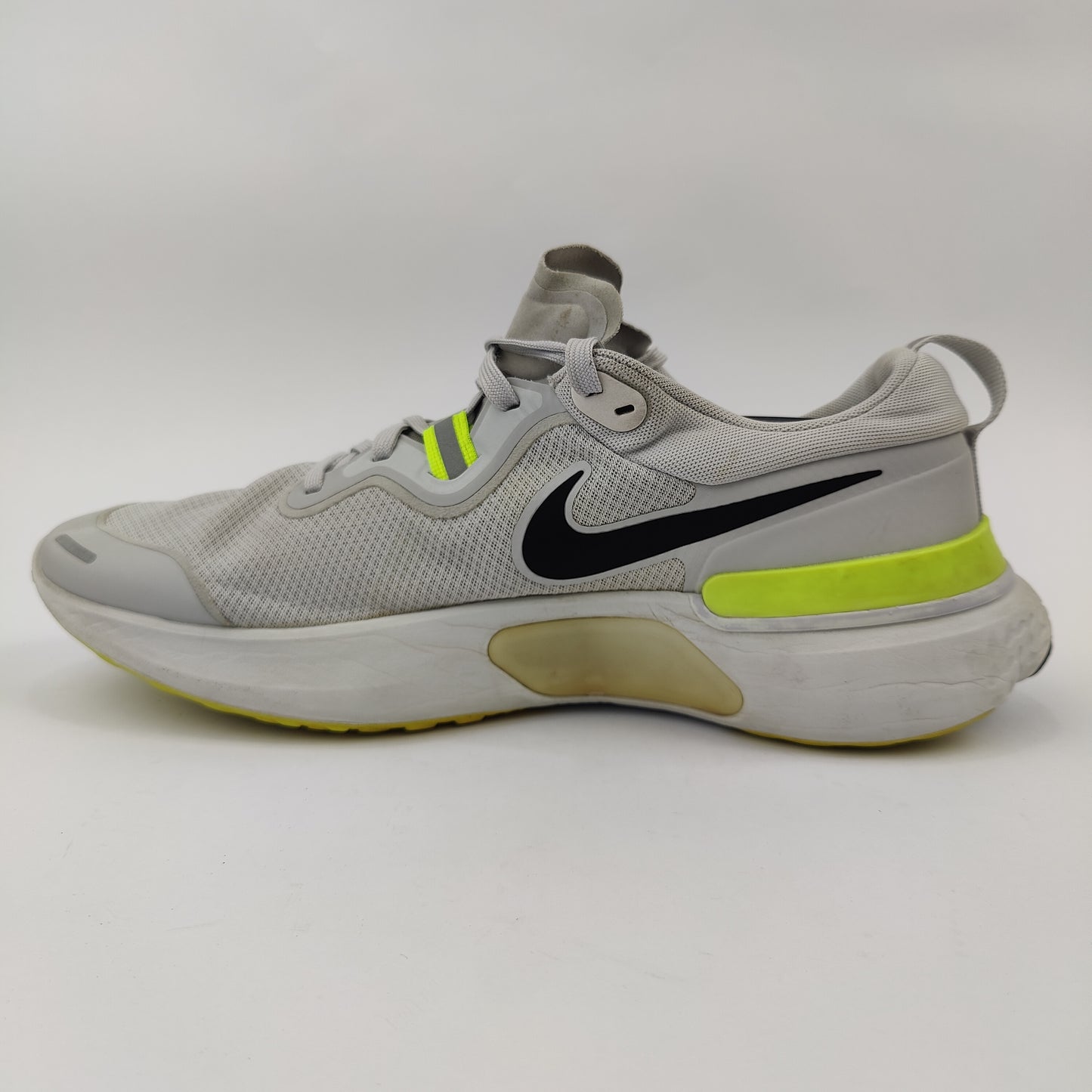 Nike React Miler (UK/PK 11) - Grey - 4608235