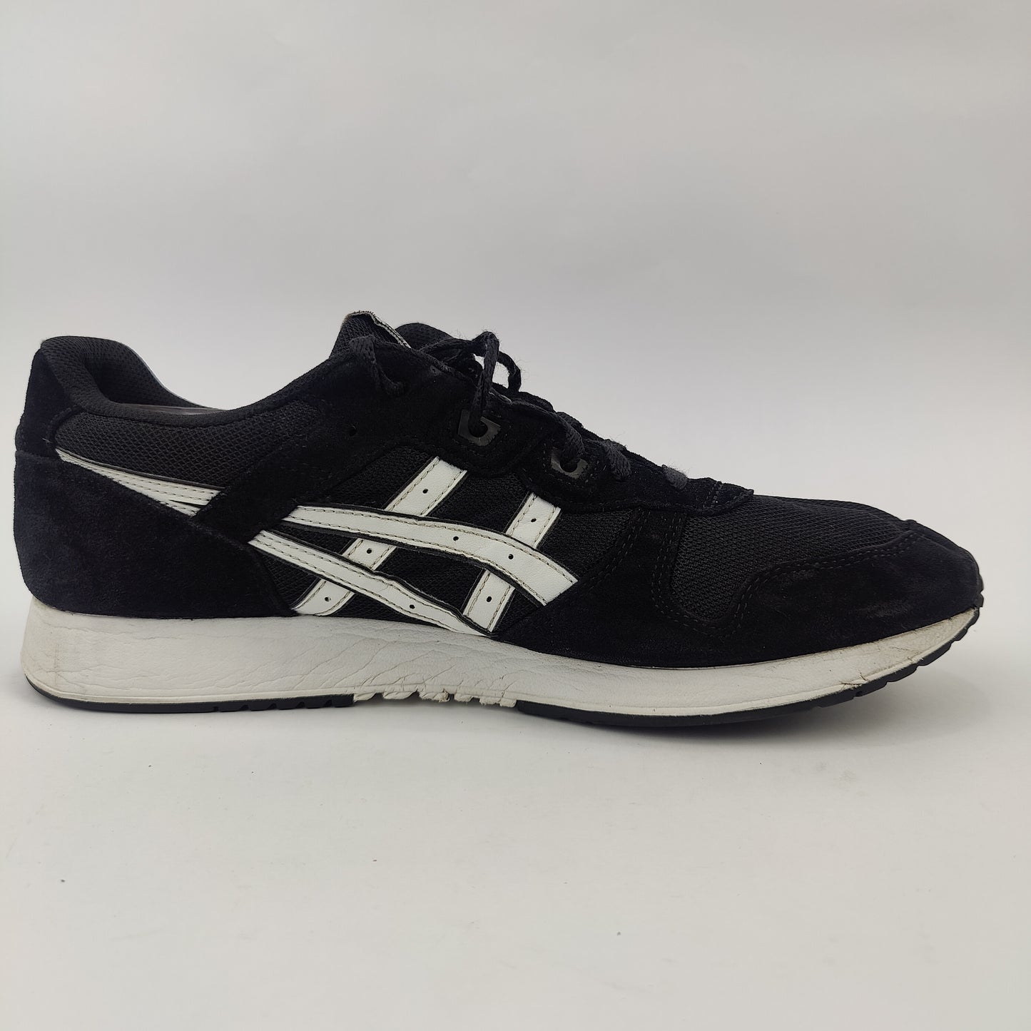 ASICS Lyte Classic (UK/PK 11) - Black - 4658234