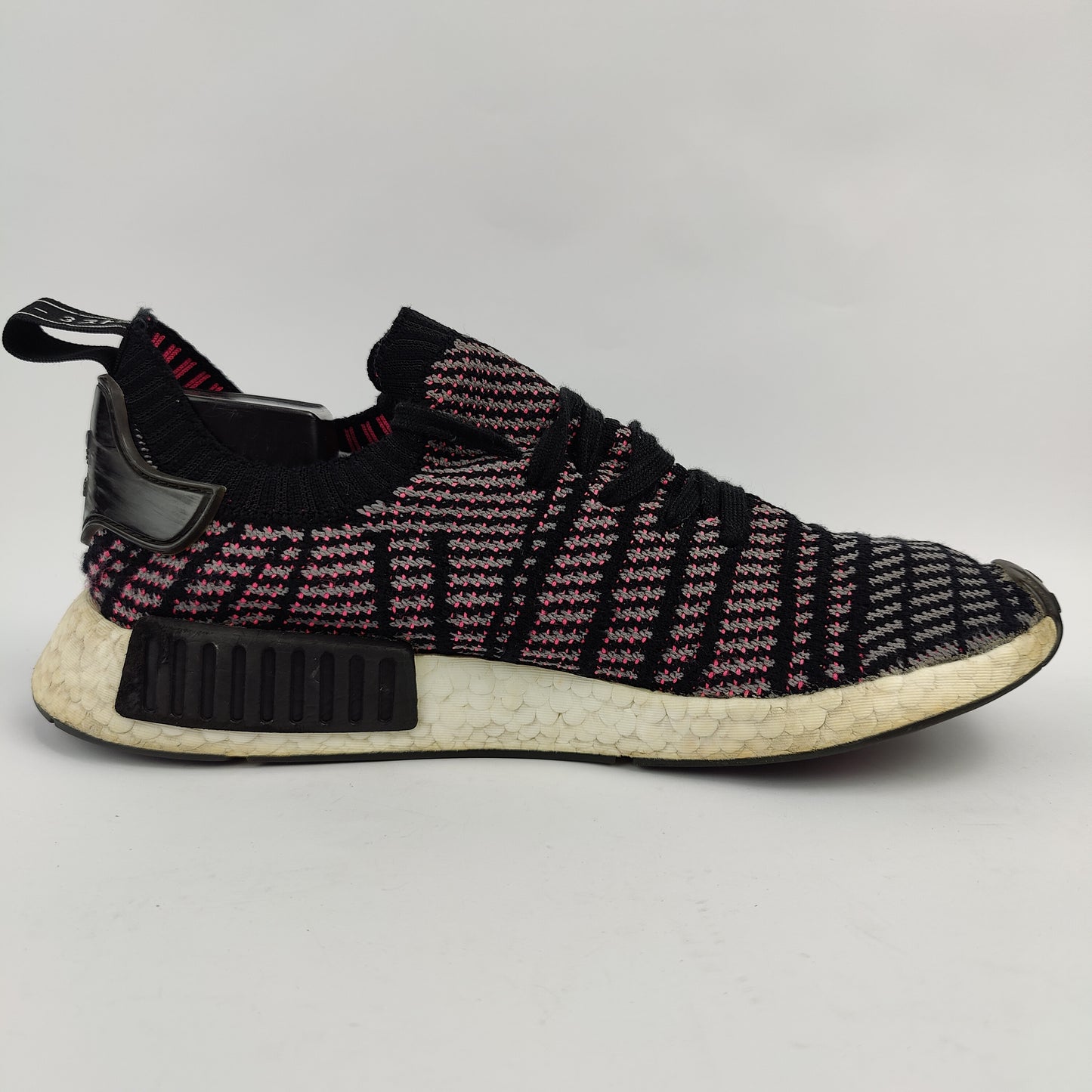 Adidas NMD R1 (UK/PK 10) - 4458476