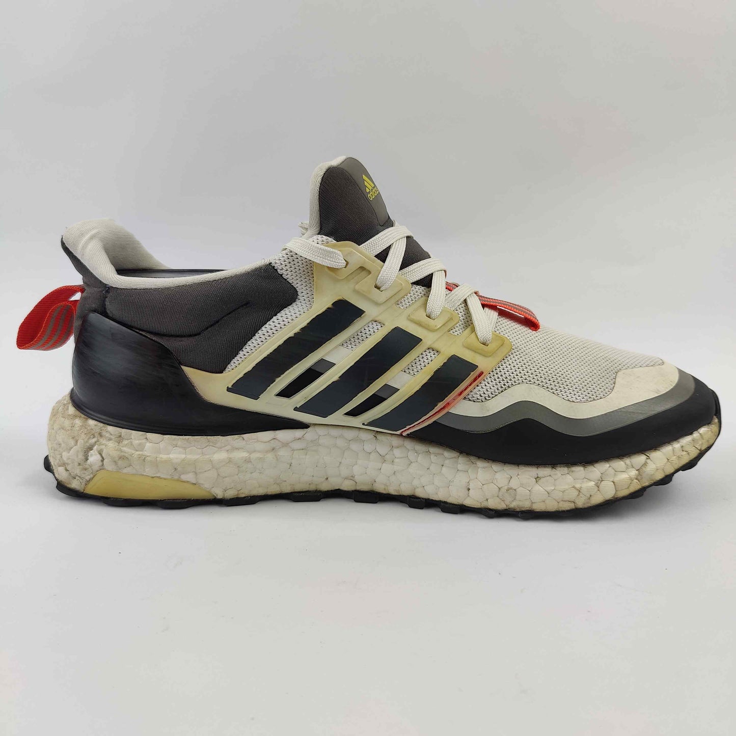 Adidas Ultraboost All Terrain (UK/PK 8.5) - 4258542