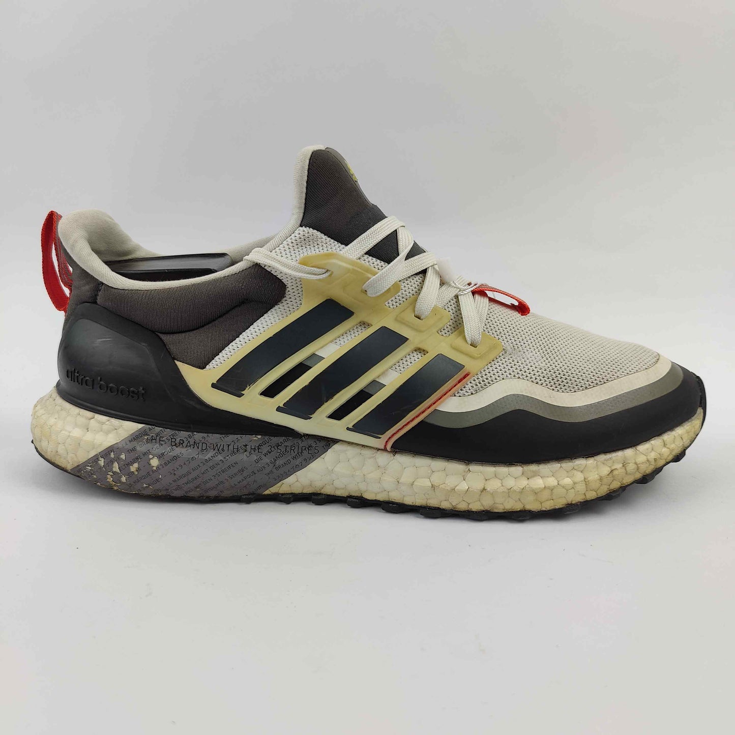 Adidas Ultraboost All Terrain (UK/PK 8.5) - 4258542
