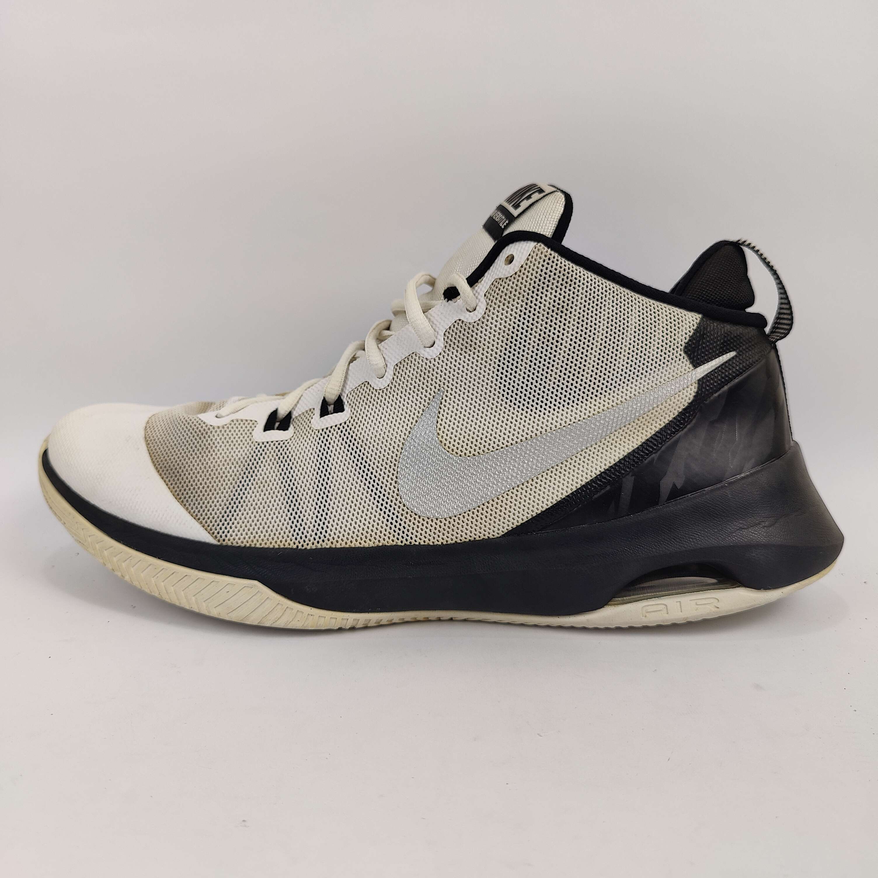 Nike Air Versilite (UK/PK 11) - 4608729