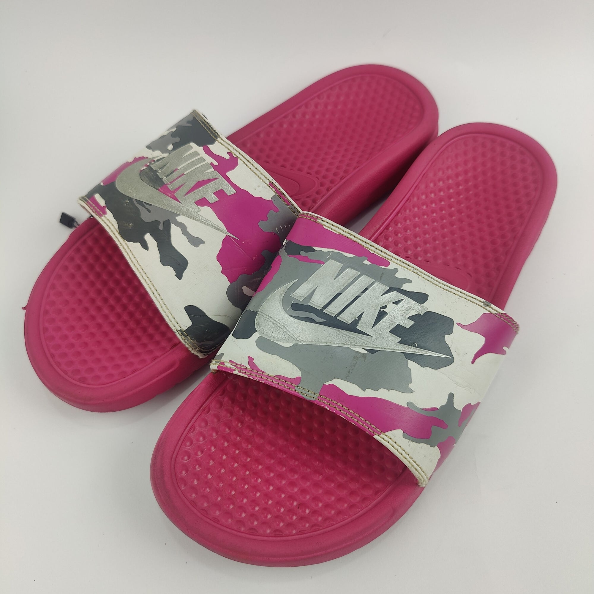 Nike Benassi Slides (UK/PK 8.5) - 4301096