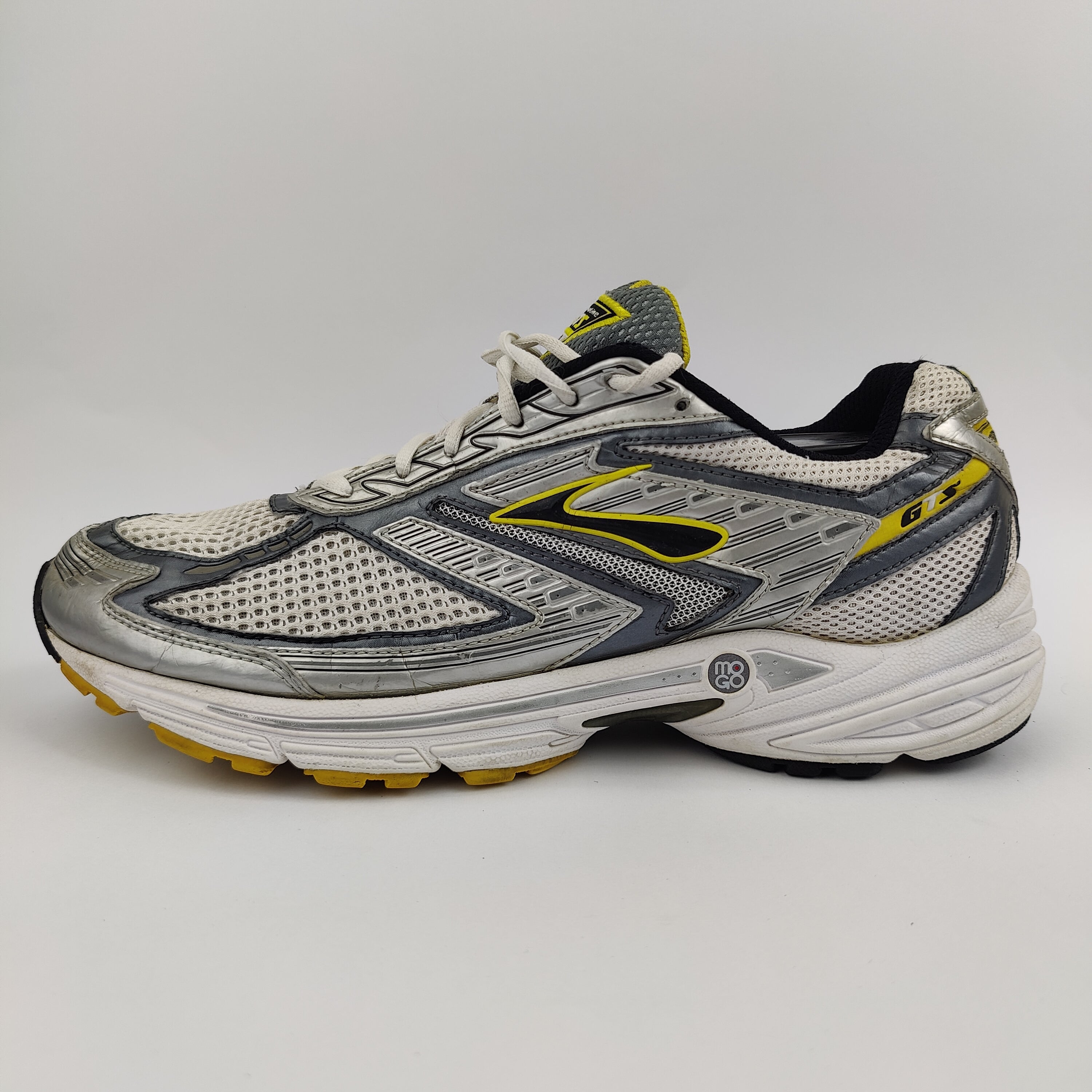 Brooks Adrenalin GTS 8 (UK/PK 10.5) - 45.5 | Excellent