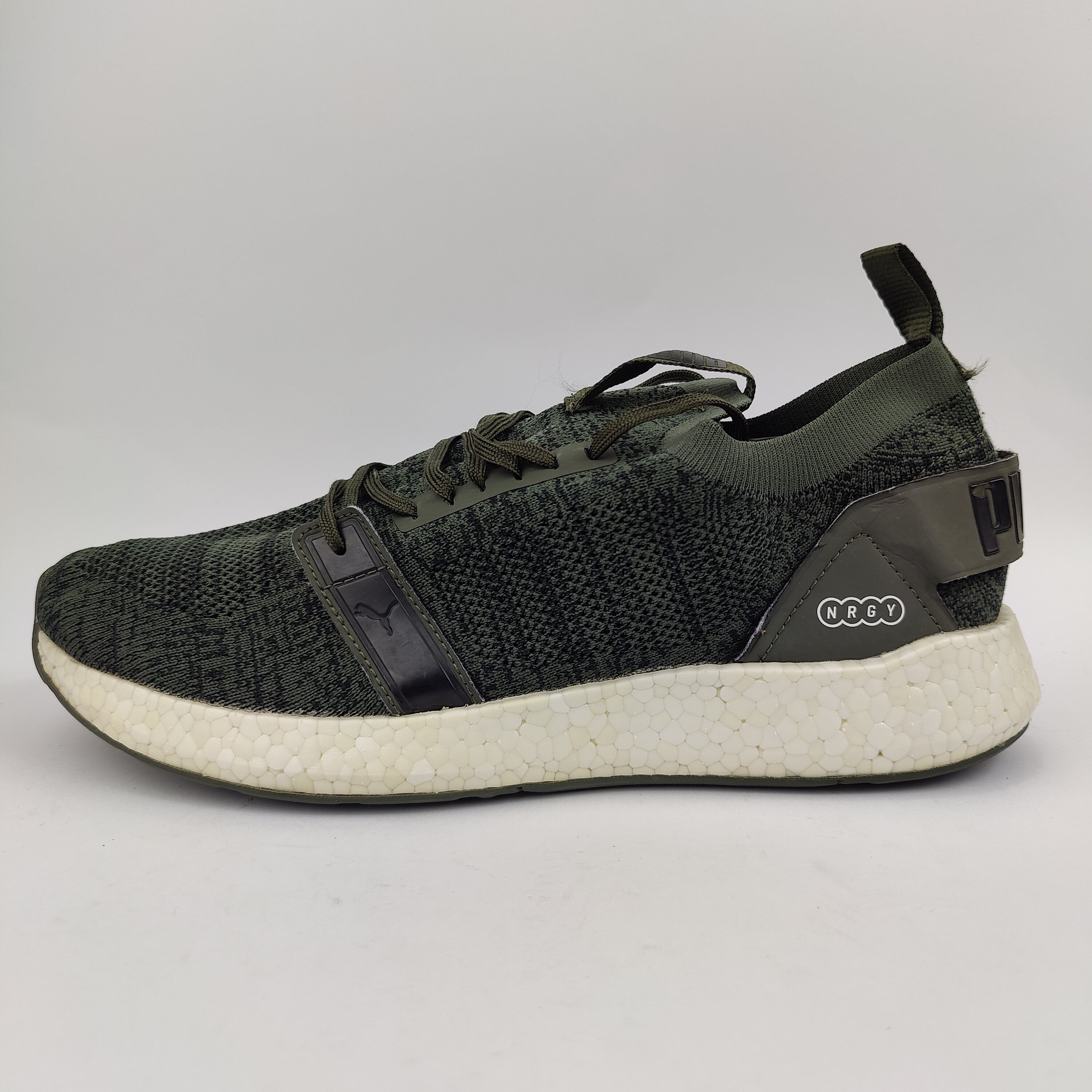 PUMA NRGY Neko (UK/PK 10.5) - 45 | Excellent