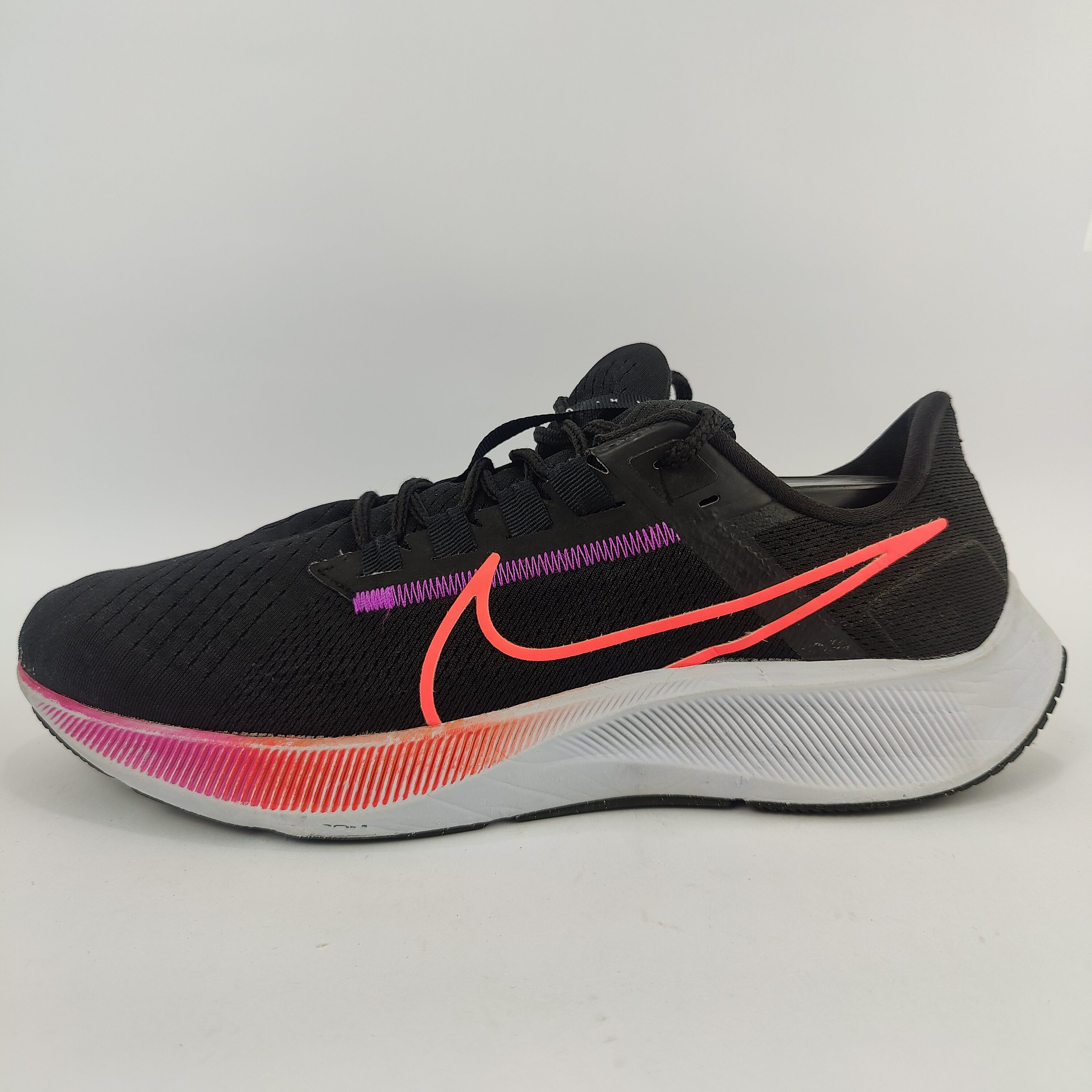 Nike Pegasus 38 (UK/PK 11) - 46 | Excellent