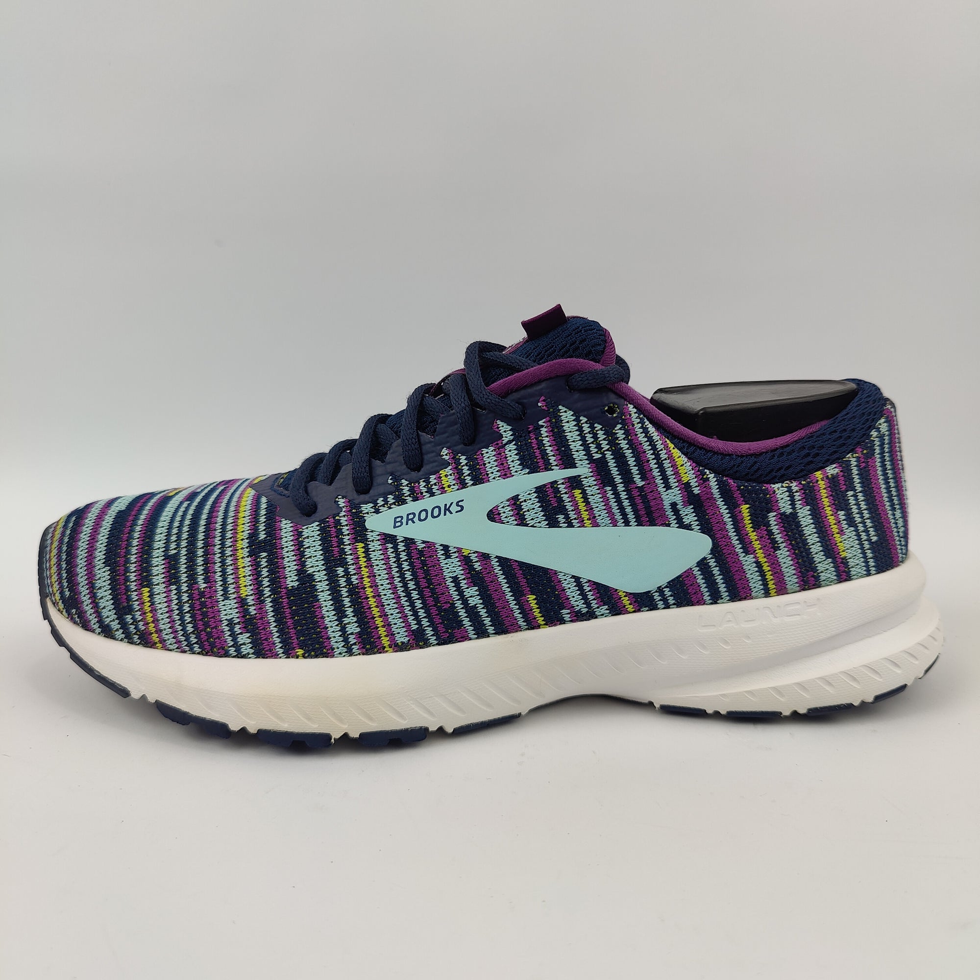 Brooks Launch 6 (UK/PK 6.5) - 40 | Excellent