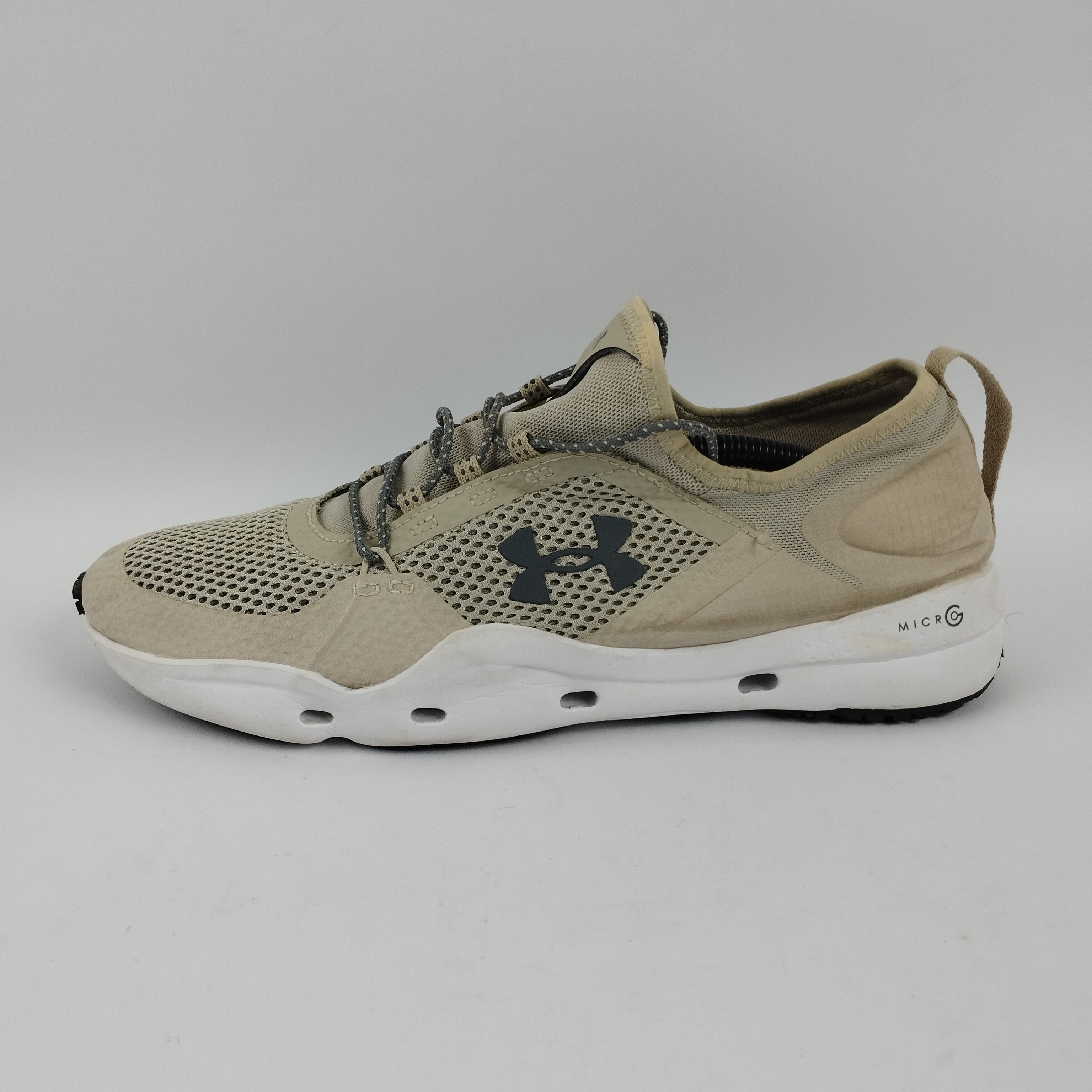 Under Armour MicroG (UK 11) - Grey - 4603416