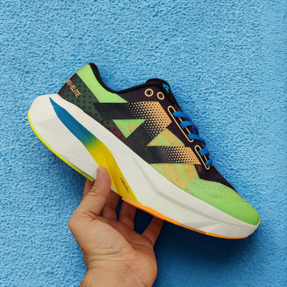 New Balance Fuel Cell Cricket (Dot Perfect) - Green - Multiple Size