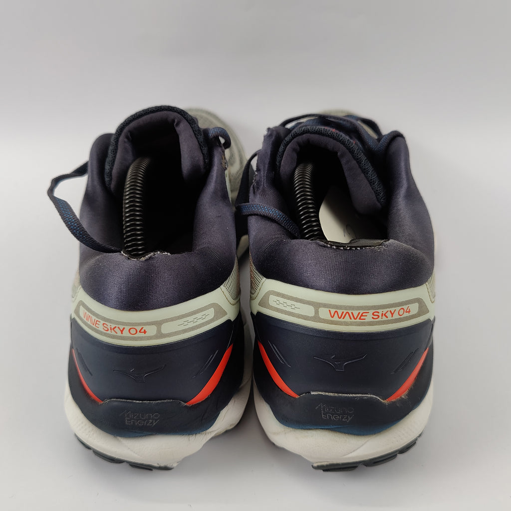 Mizuno Wave Sky 04 - Grey - 4401225