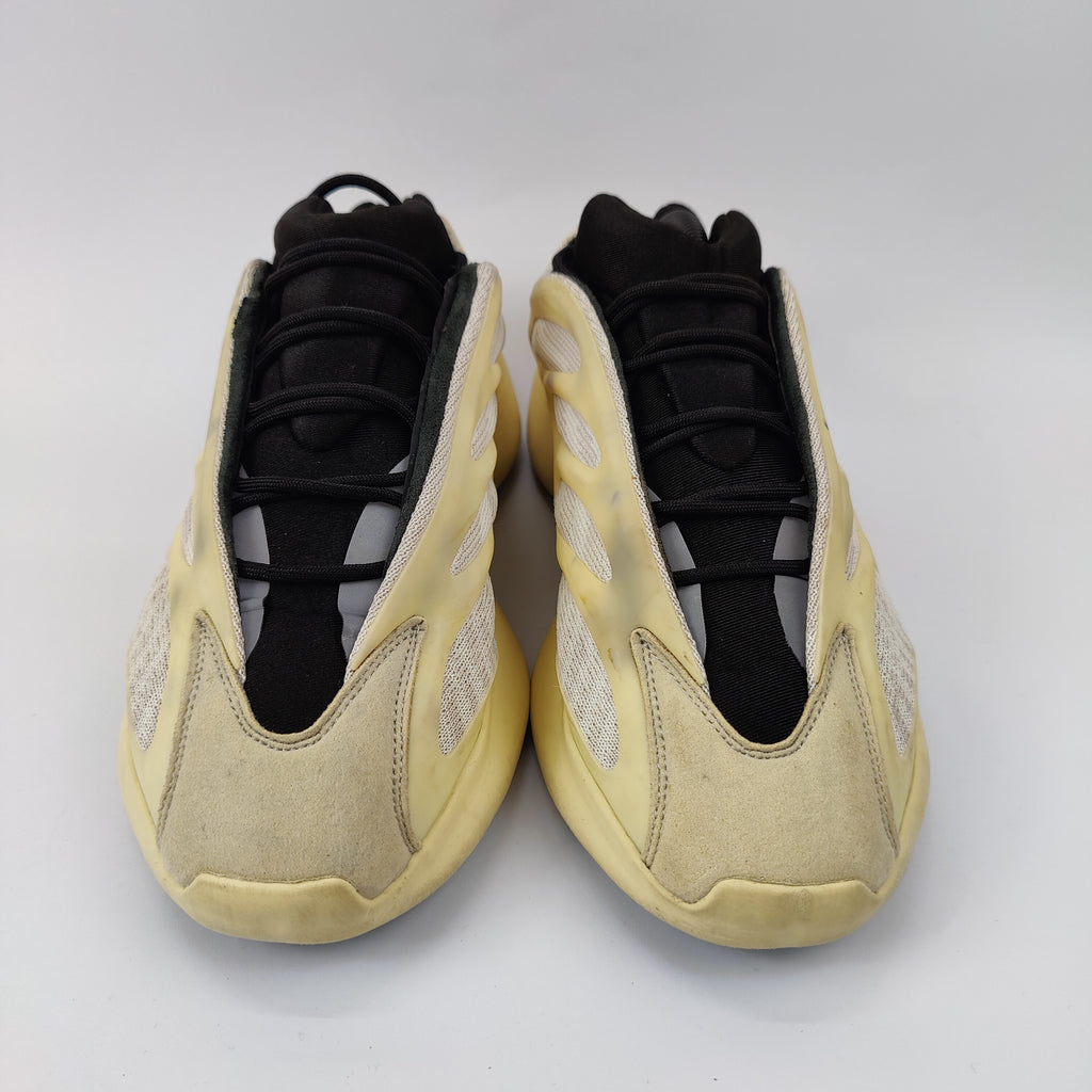 Adidas Yeezy "GLOW IN THE DARK" AZEAL 700 V3 - White - 4351222