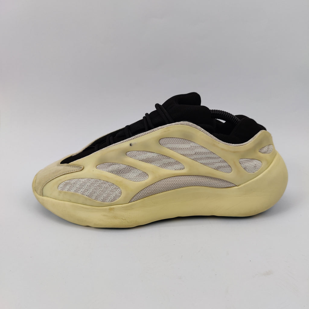 Adidas Yeezy "GLOW IN THE DARK" AZEAL 700 V3 - White - 4351222