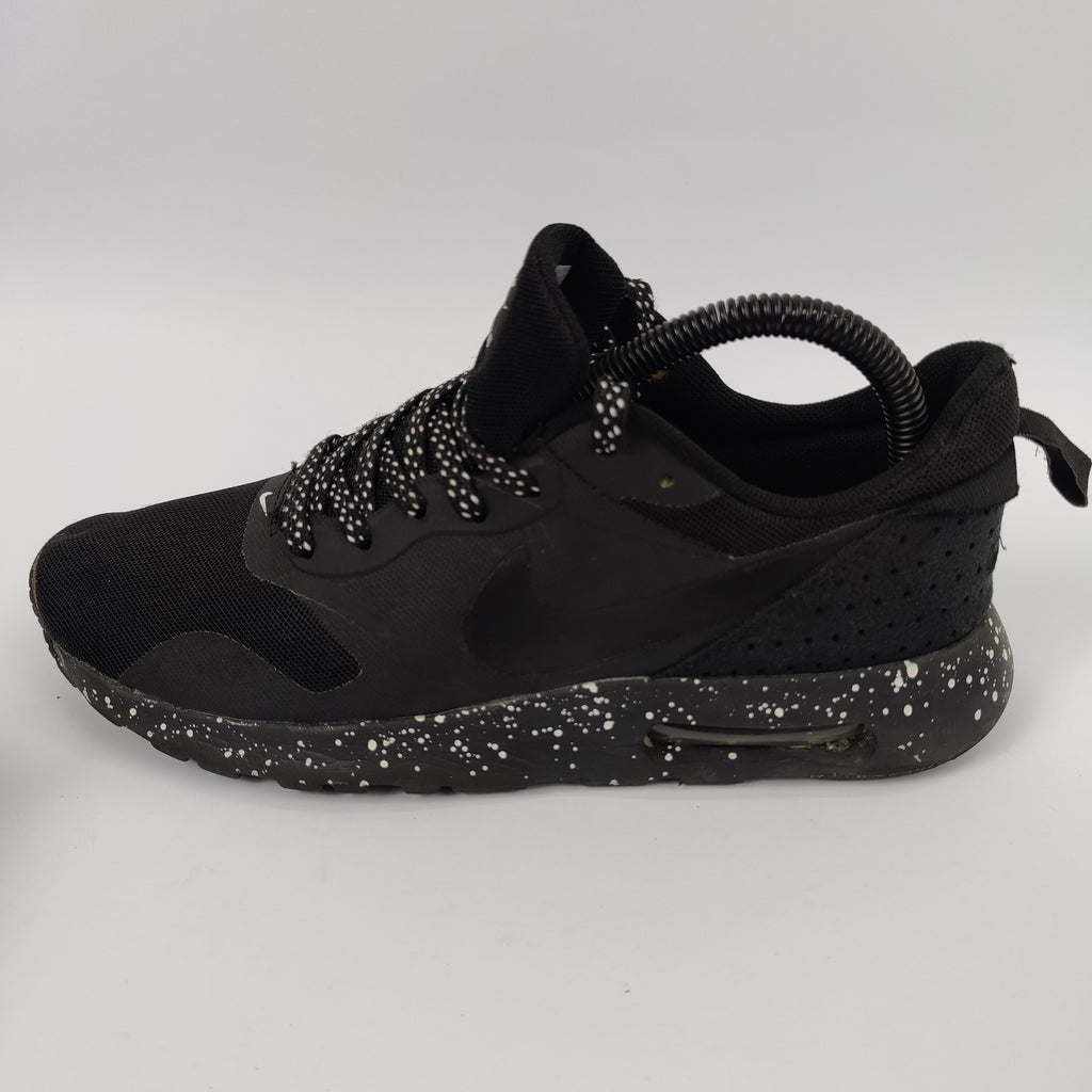 Nike Air Max Tavas - Black - 4001238