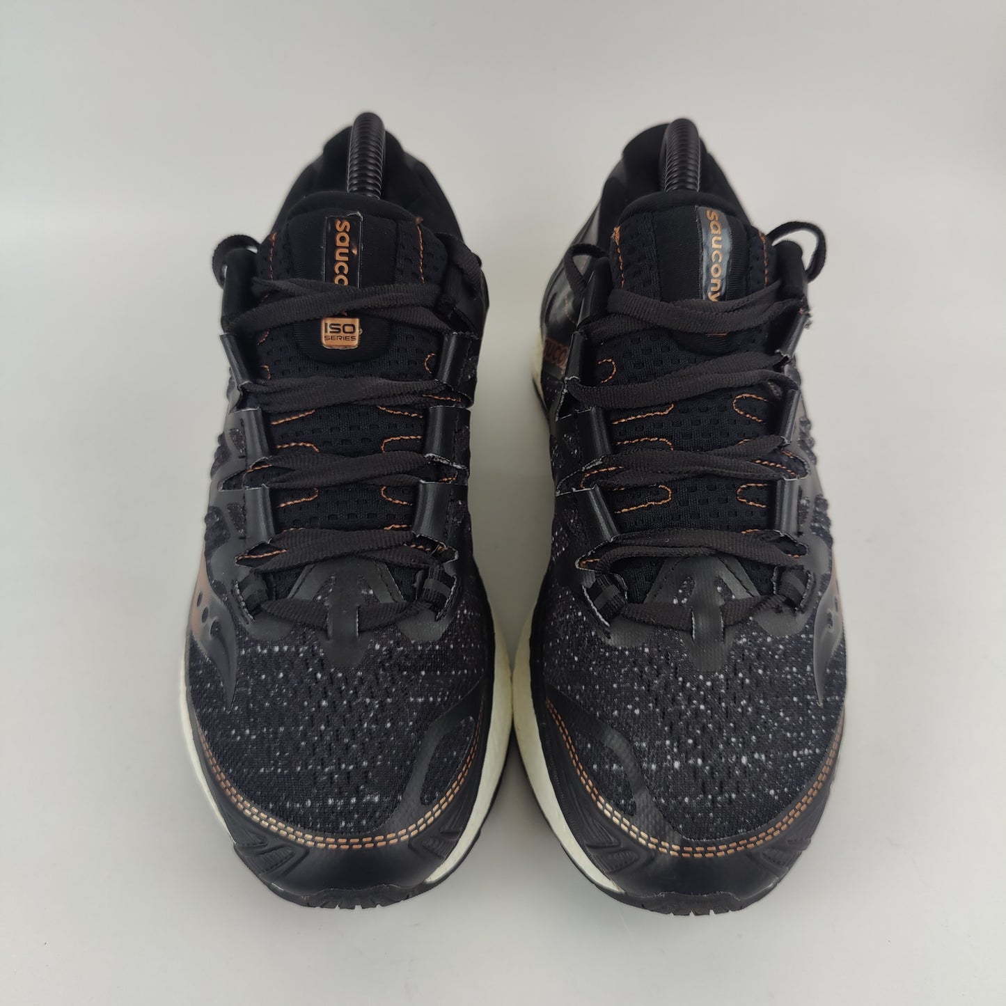 Saucony Triumph ISO 4 (UK/PK 5) - Black - 3903324