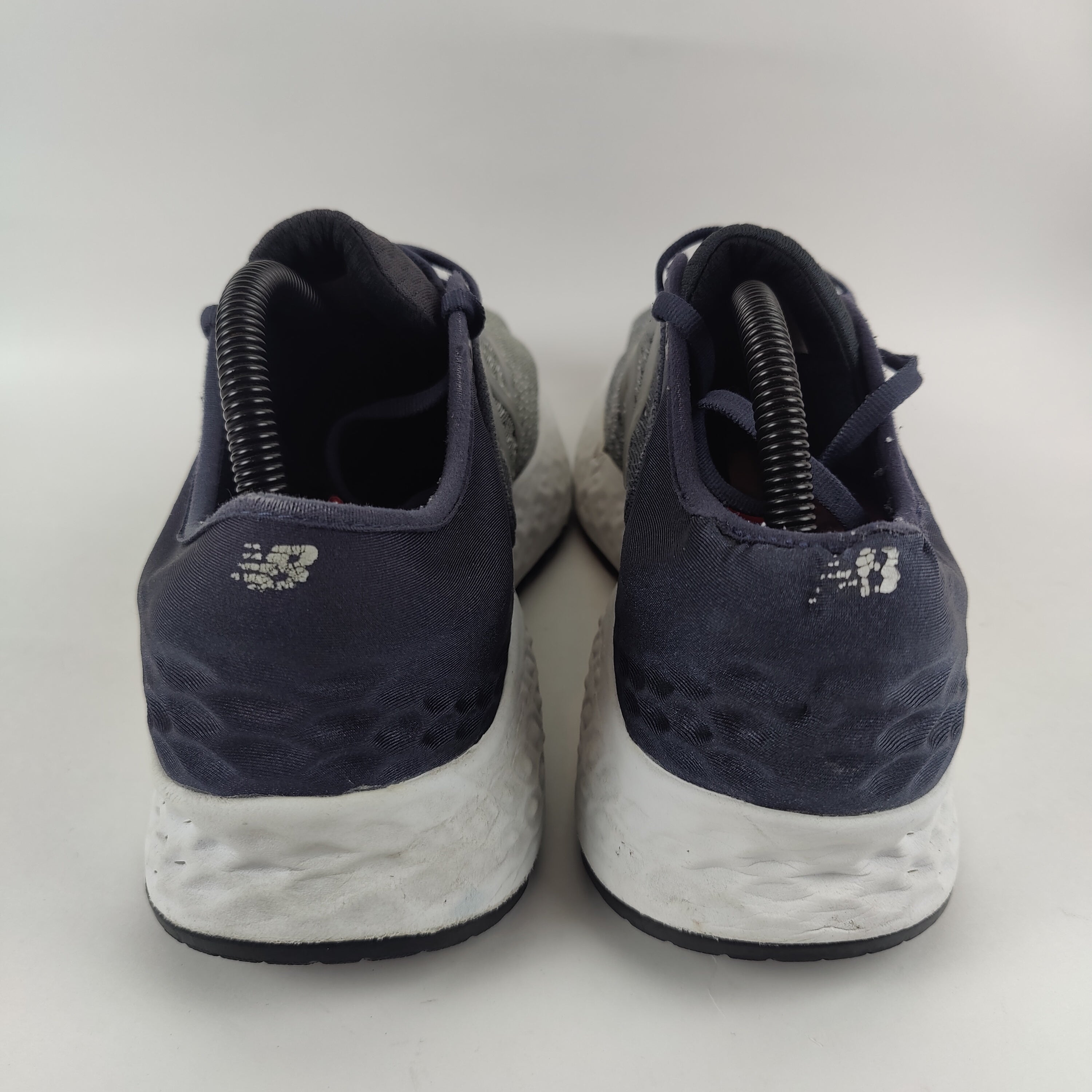 New Balance Fresh Foam 1080 (UK 9) - Grey - 4303336