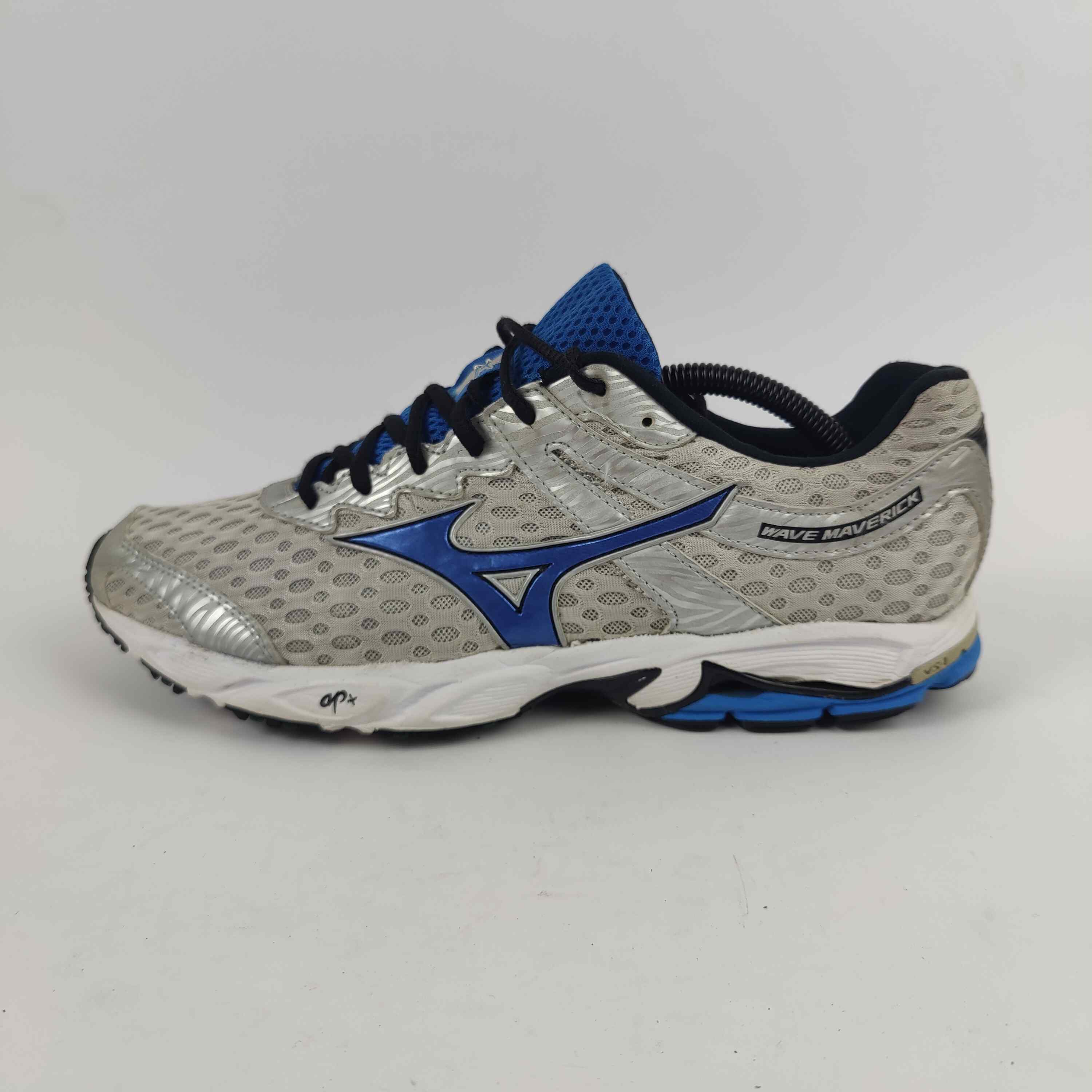 Mizuno Wave Rider 18 (UK 9.5) - Grey - 4403847
