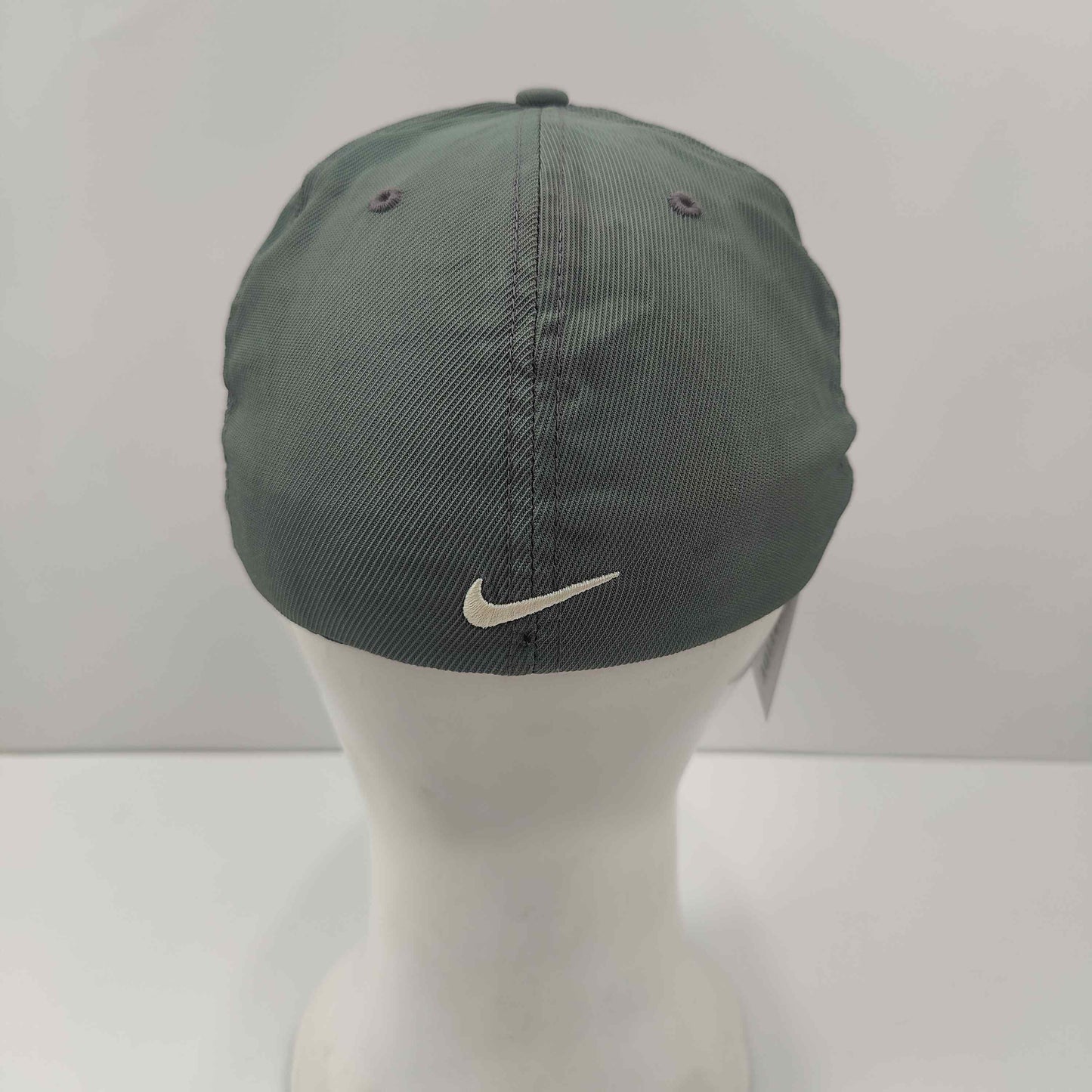 Nike 20XI Fitted Cap - Grey - 1350