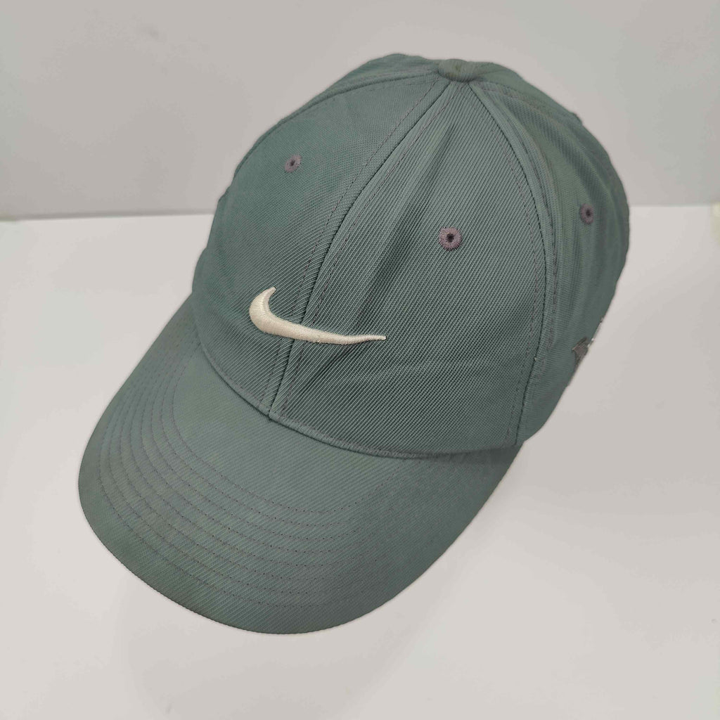 Nike 20XI Fitted Cap - Grey - 1350