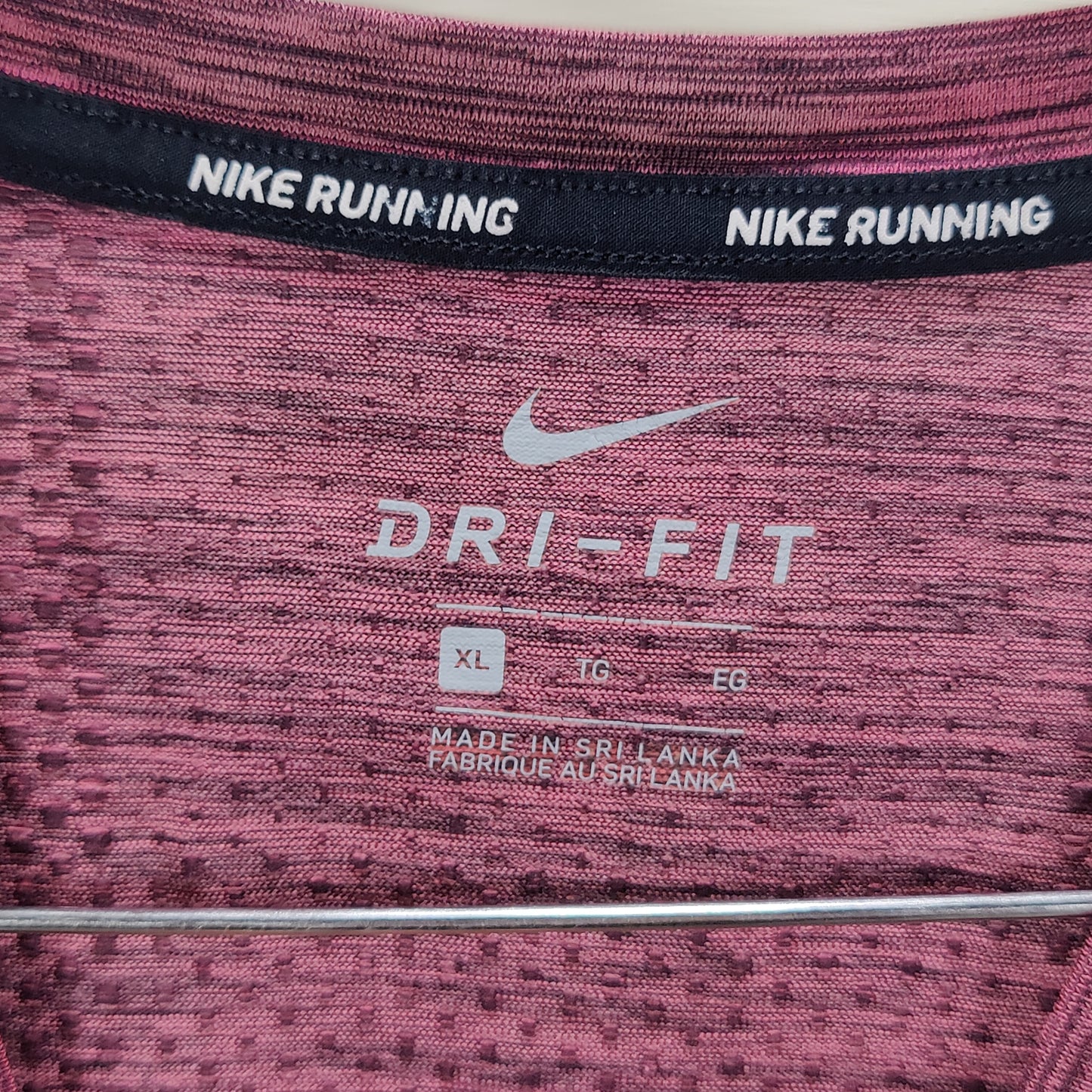 Nike DriFit Shirt - Red - TS1027