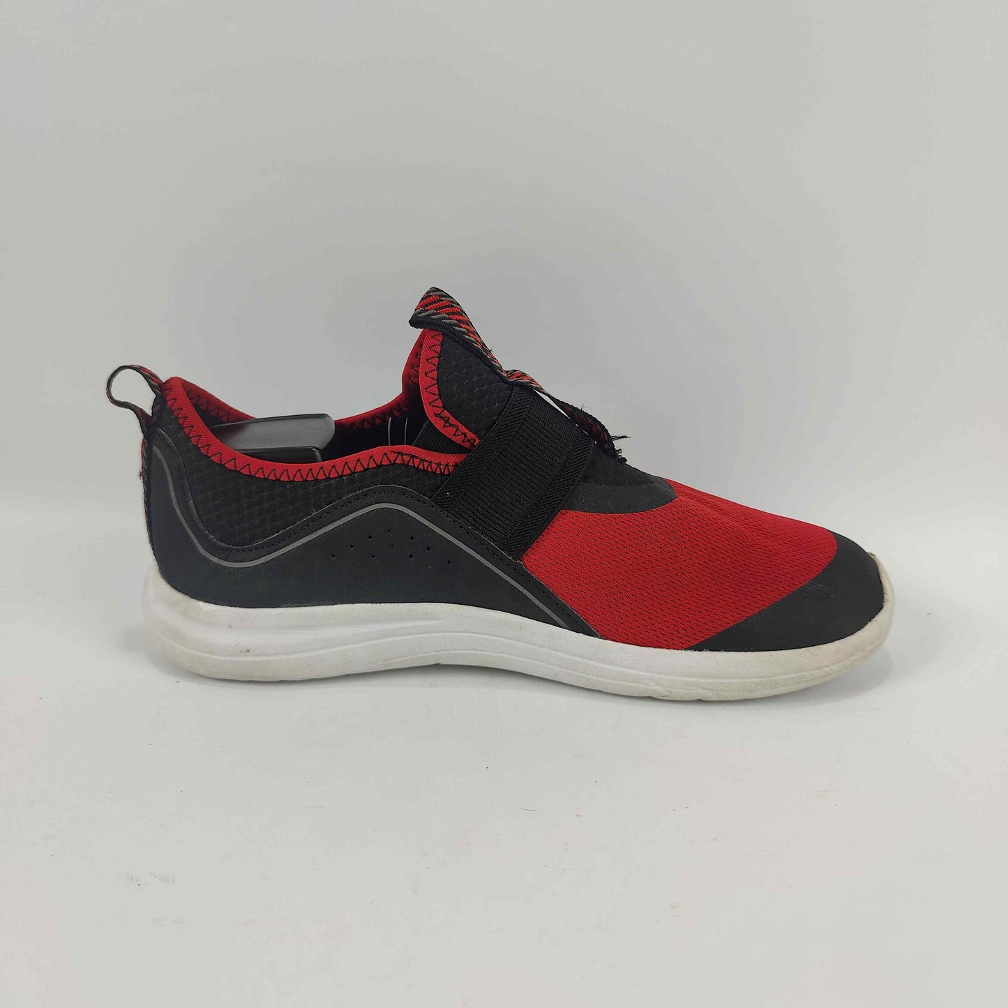 Non-marking Shoes (UK/PK 5) - Red - 3854258