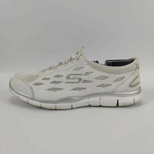 Skechers Air Cooled Memory Foam  (UK/PK 6.5) - White - 3954262