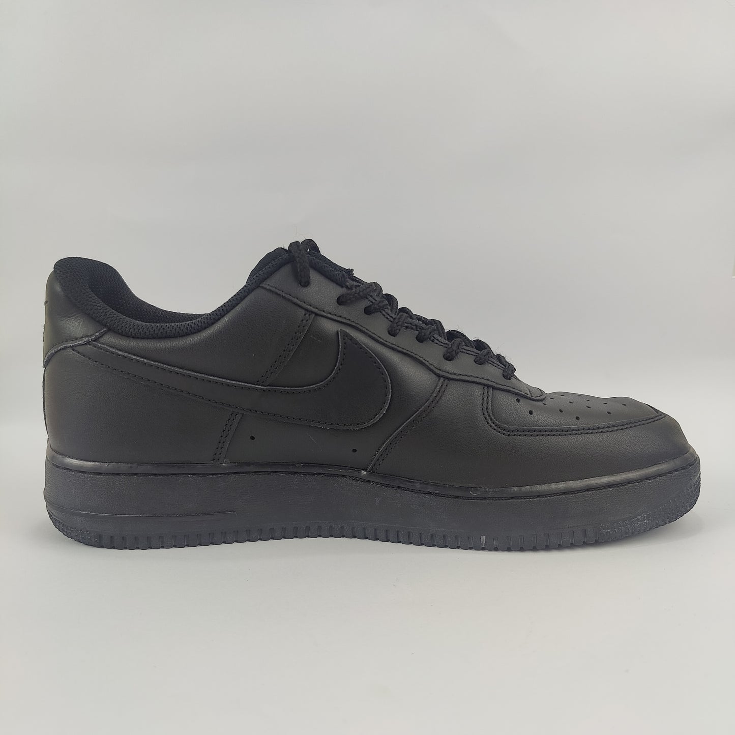 Nike Air Force 1 Low (UK/PK 10.5) - Black - 4554635