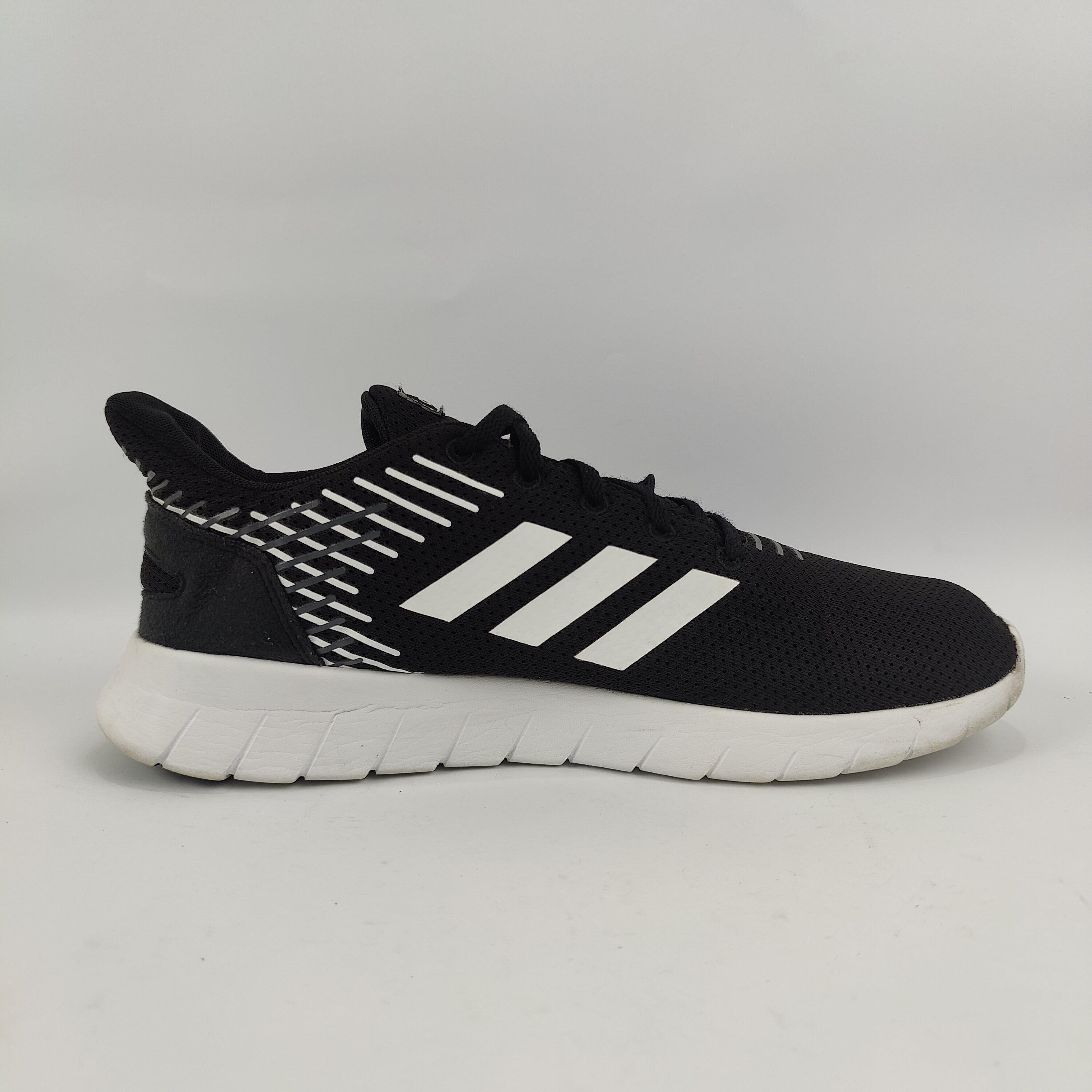 Adidas Asweerun (UK 9) - Black - 4354657