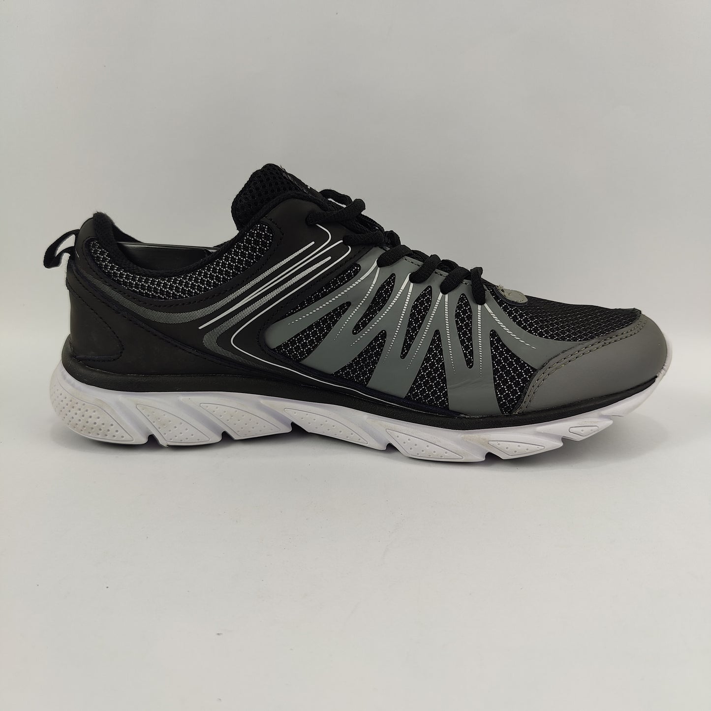 BCG Athletic (UK/PK 8) - Black - 4204932 SE