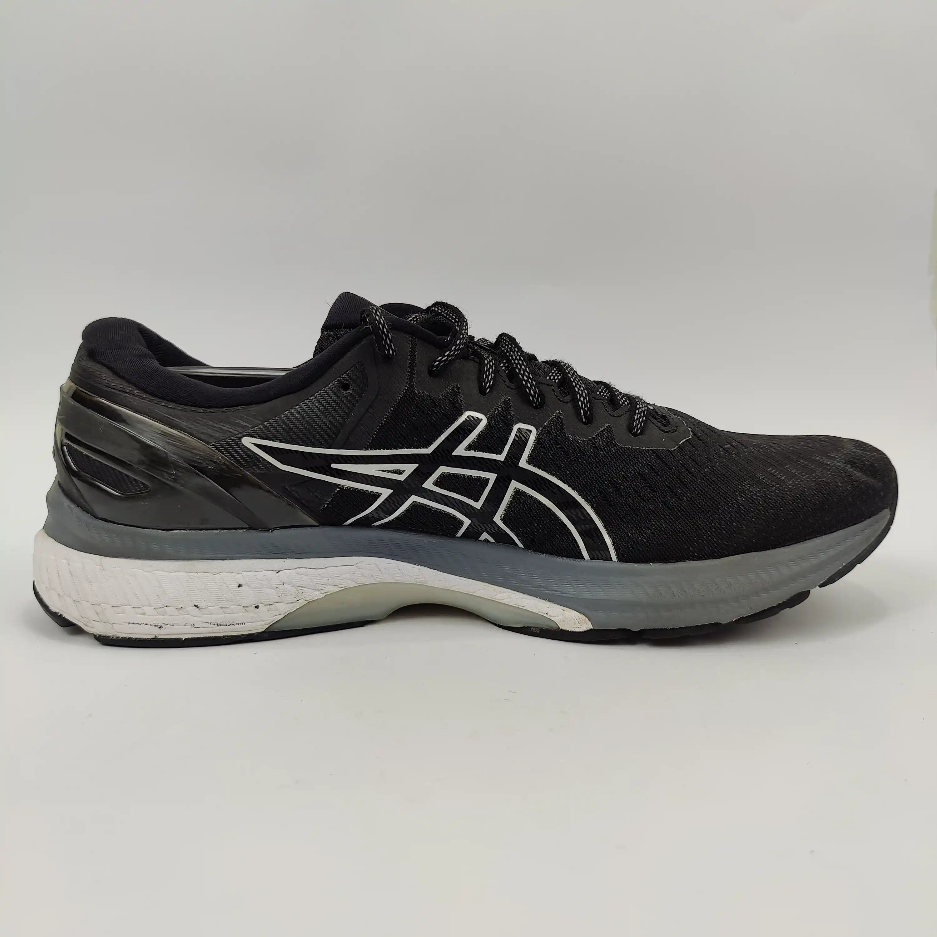 ASICS GEL-Kayano 27 (UK/PK 11) - Black - 4654932