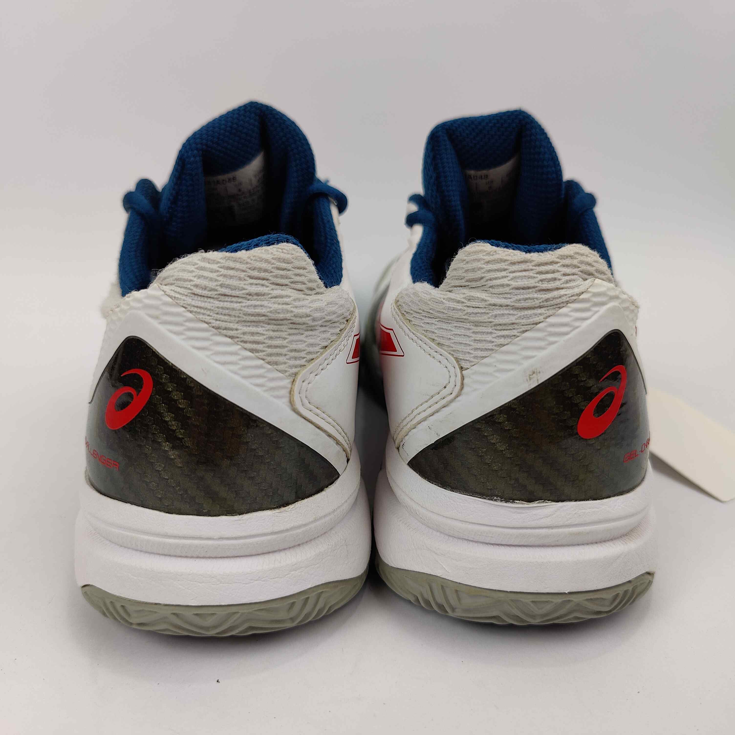 ASICS Gel Challenger 12 Badminton (UK/PK 7) - White - 4155479