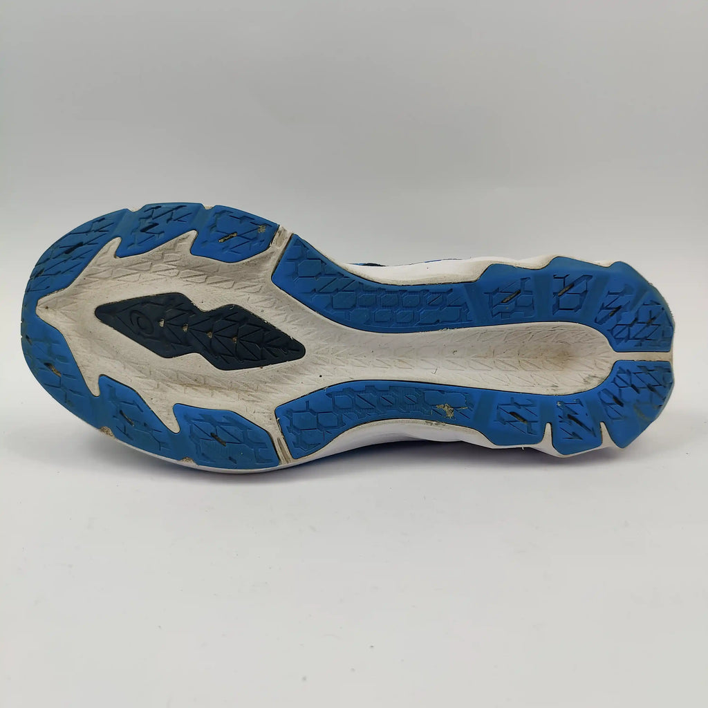 ASICS Novablast 2 (UK/PK 9) - Blue - 4355842