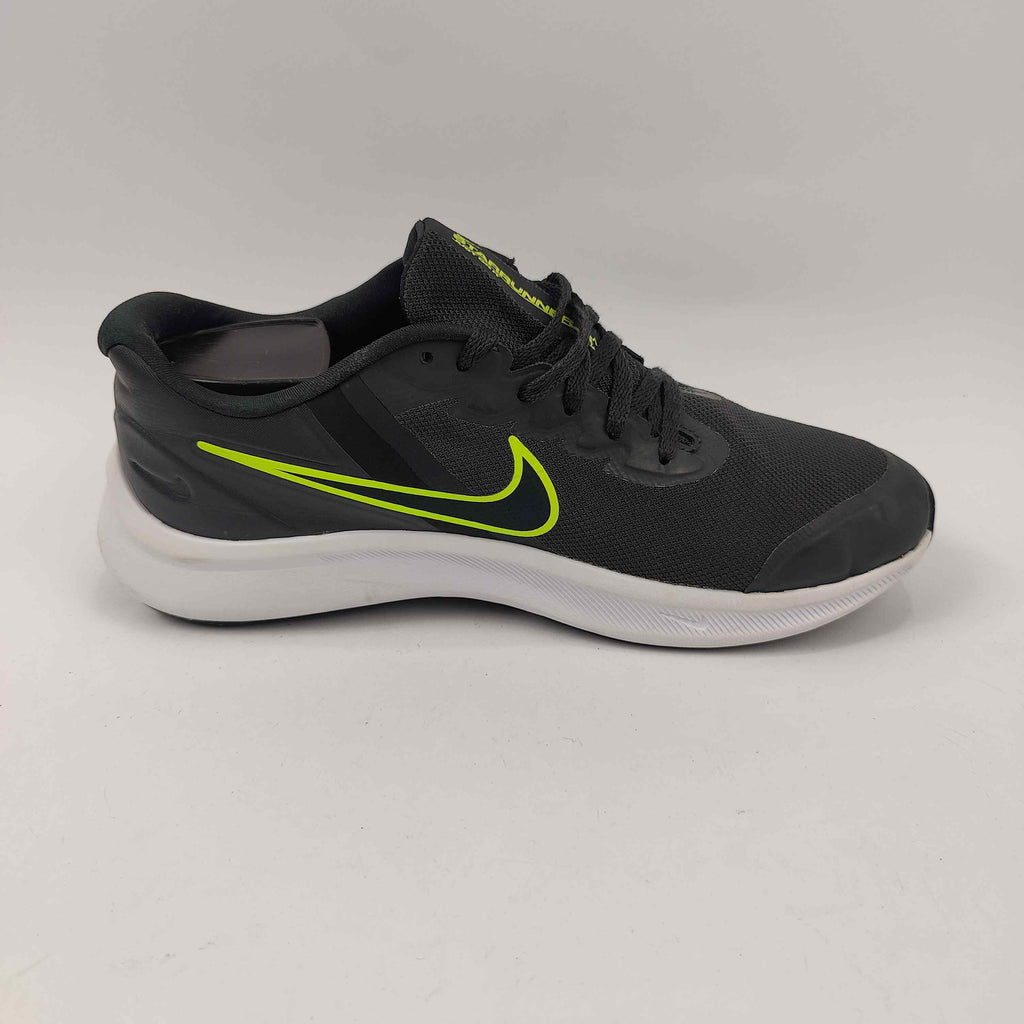 Nike Star Runner (UK/PK 6) - Black - 4006133