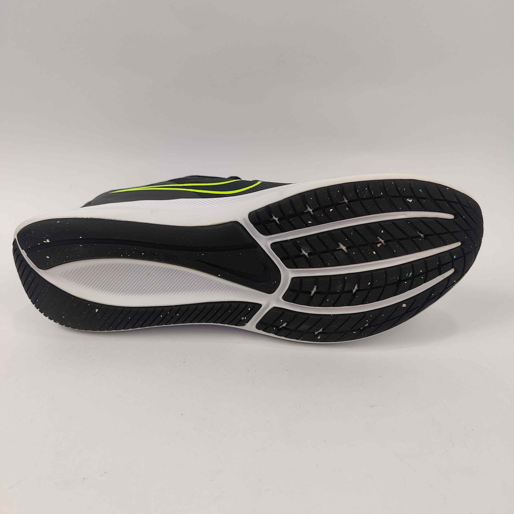 Nike Star Runner (UK/PK 6) - Black - 4006133
