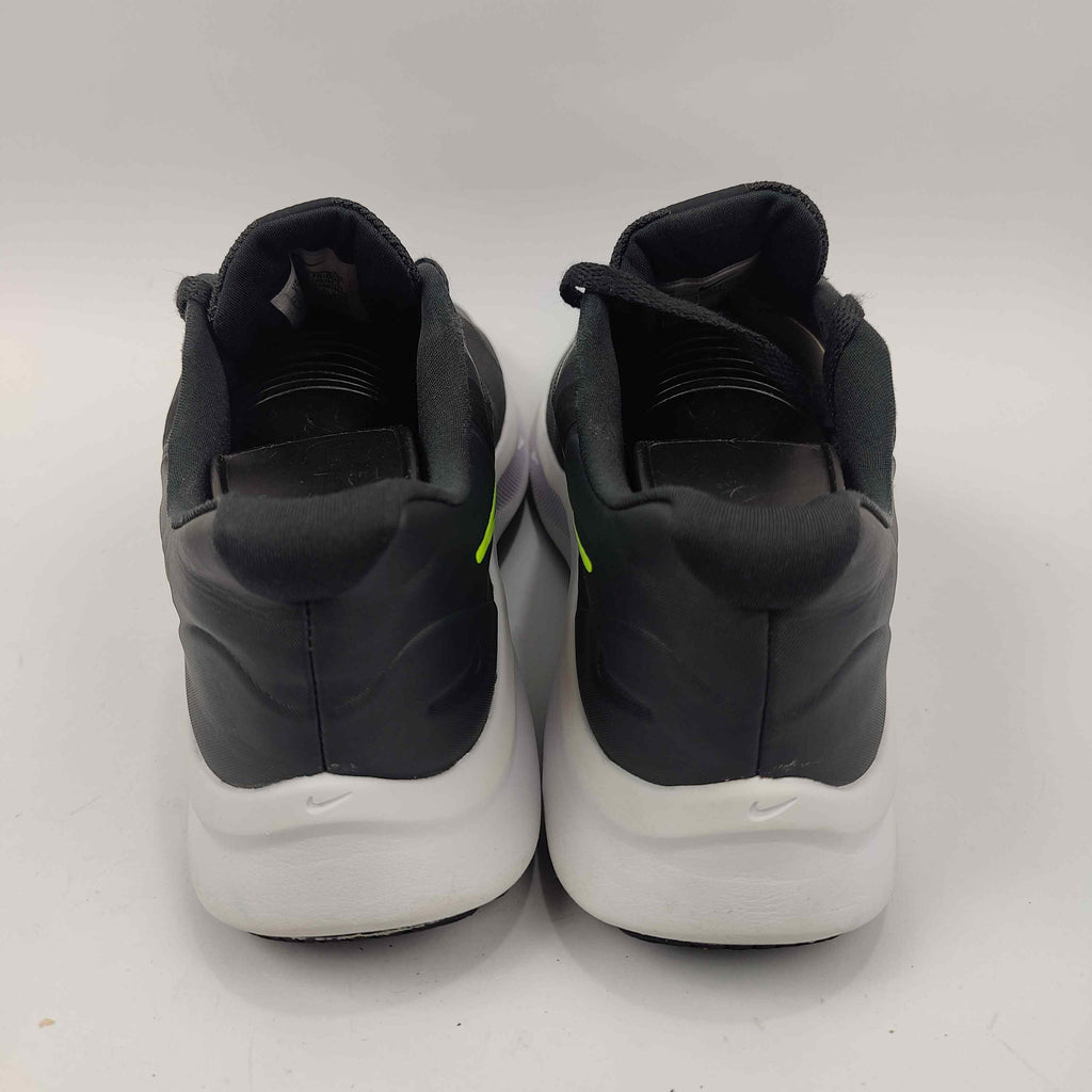 Nike Star Runner (UK/PK 6) - Black - 4006133