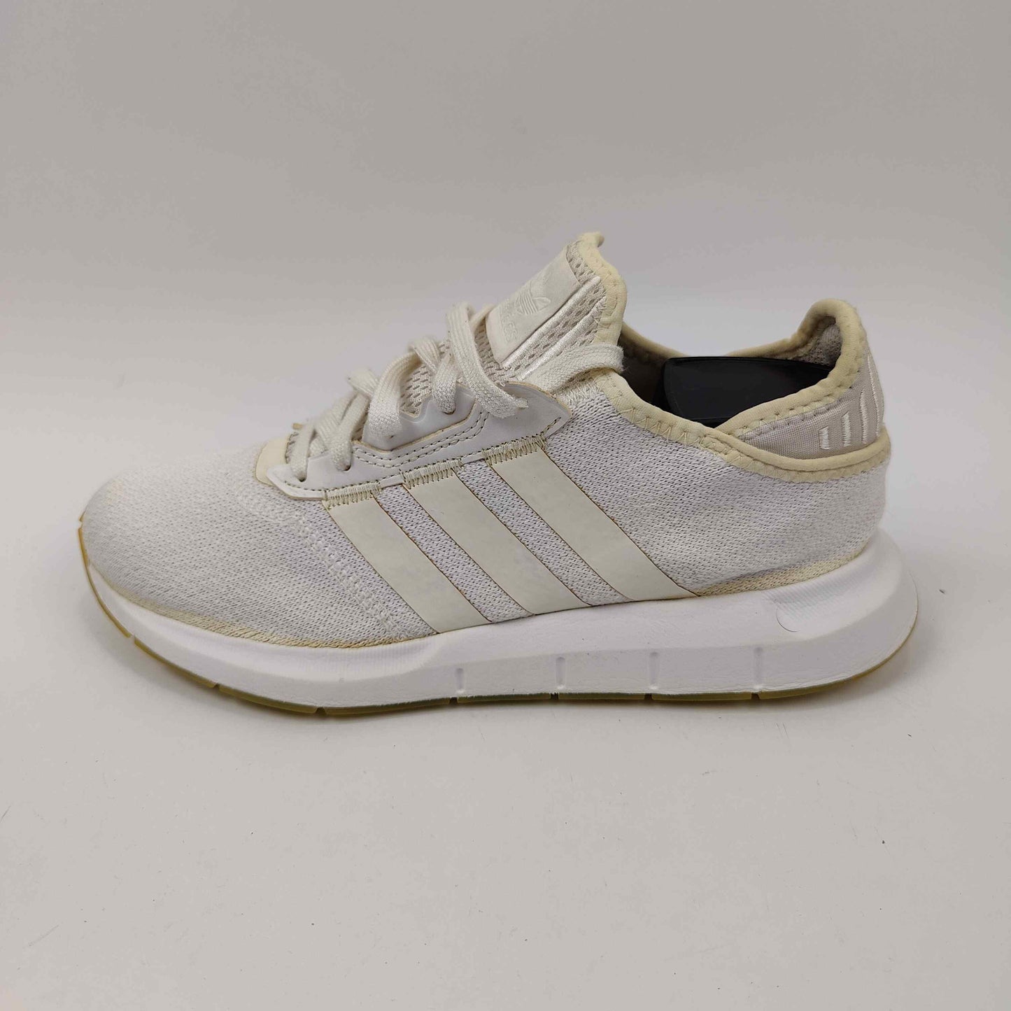 Adidas Swift Run X (UK/PK 7) - White - 4106192