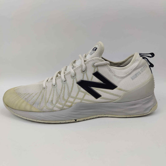 New Balance Fresh Foam Lav V1 (UK/PK 10.5) - White - 4556886