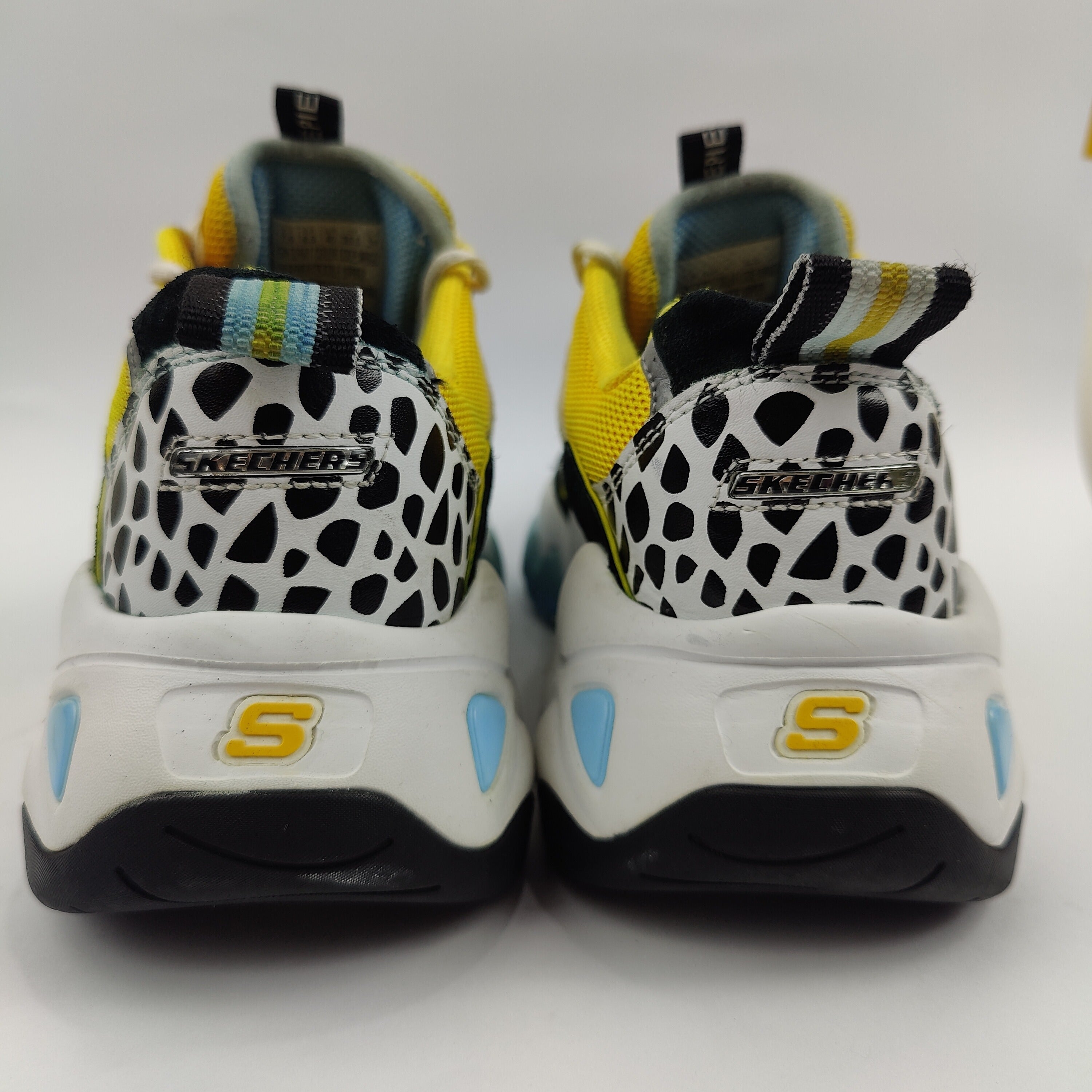 Skechers D'lite 4.0 (UK/PK 6.5) - White - 4007101