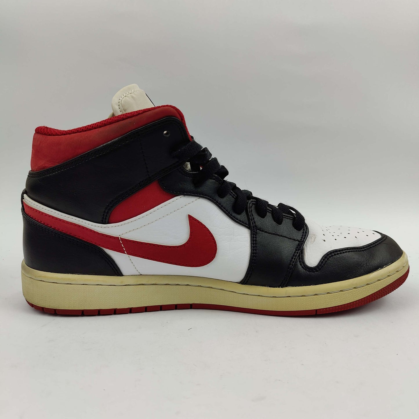 Nike Air Jordan 1 Mid (UK/PK 9) - Red/Black - 4407073