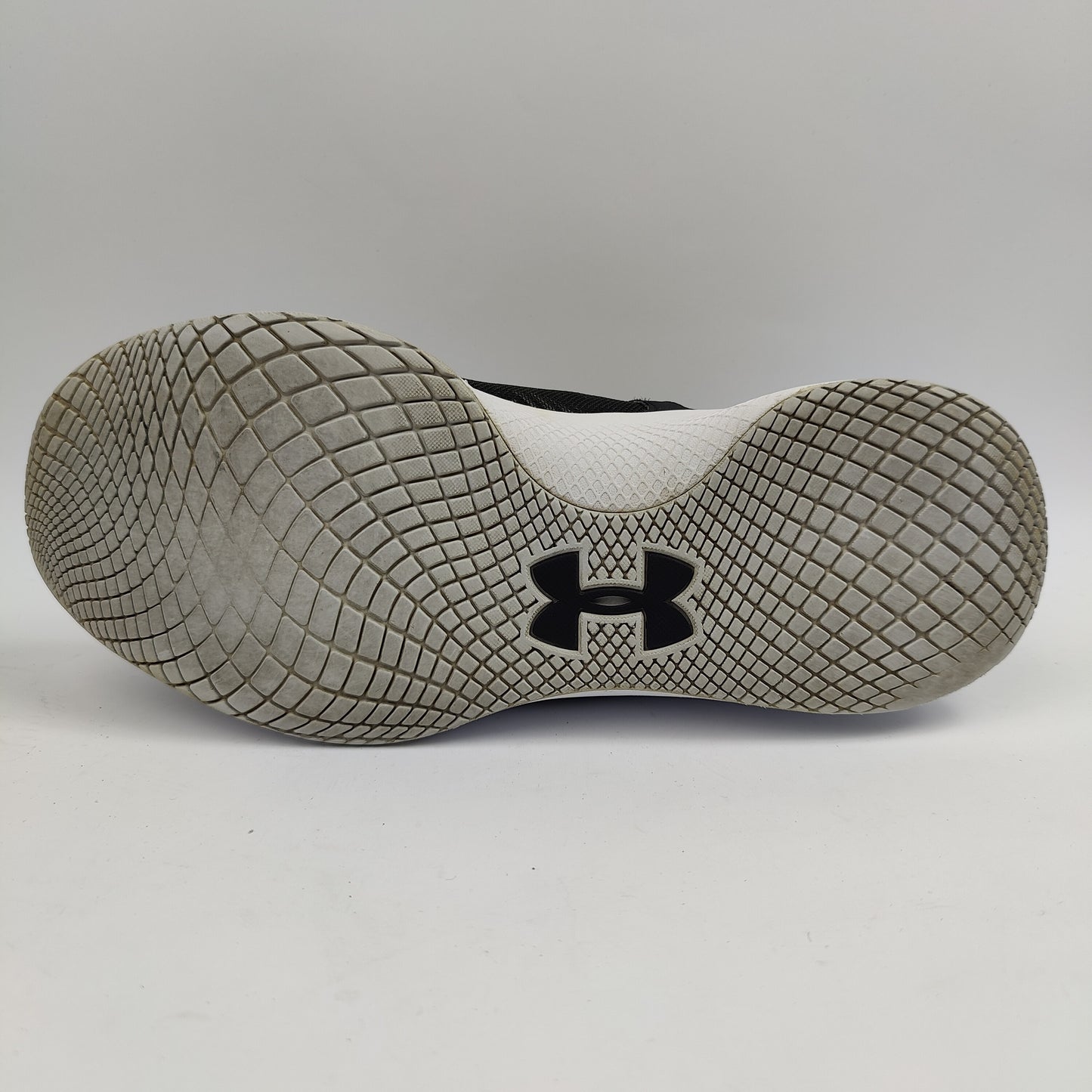 Under Armour Charged Breathe (UK/PK 6) - Black - 4007255