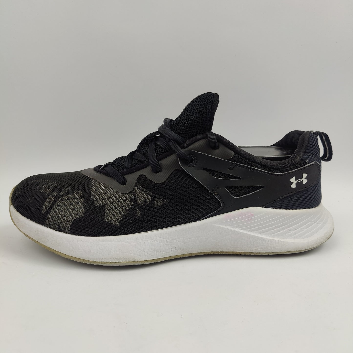 Under Armour Charged Breathe (UK/PK 6) - Black - 4007255