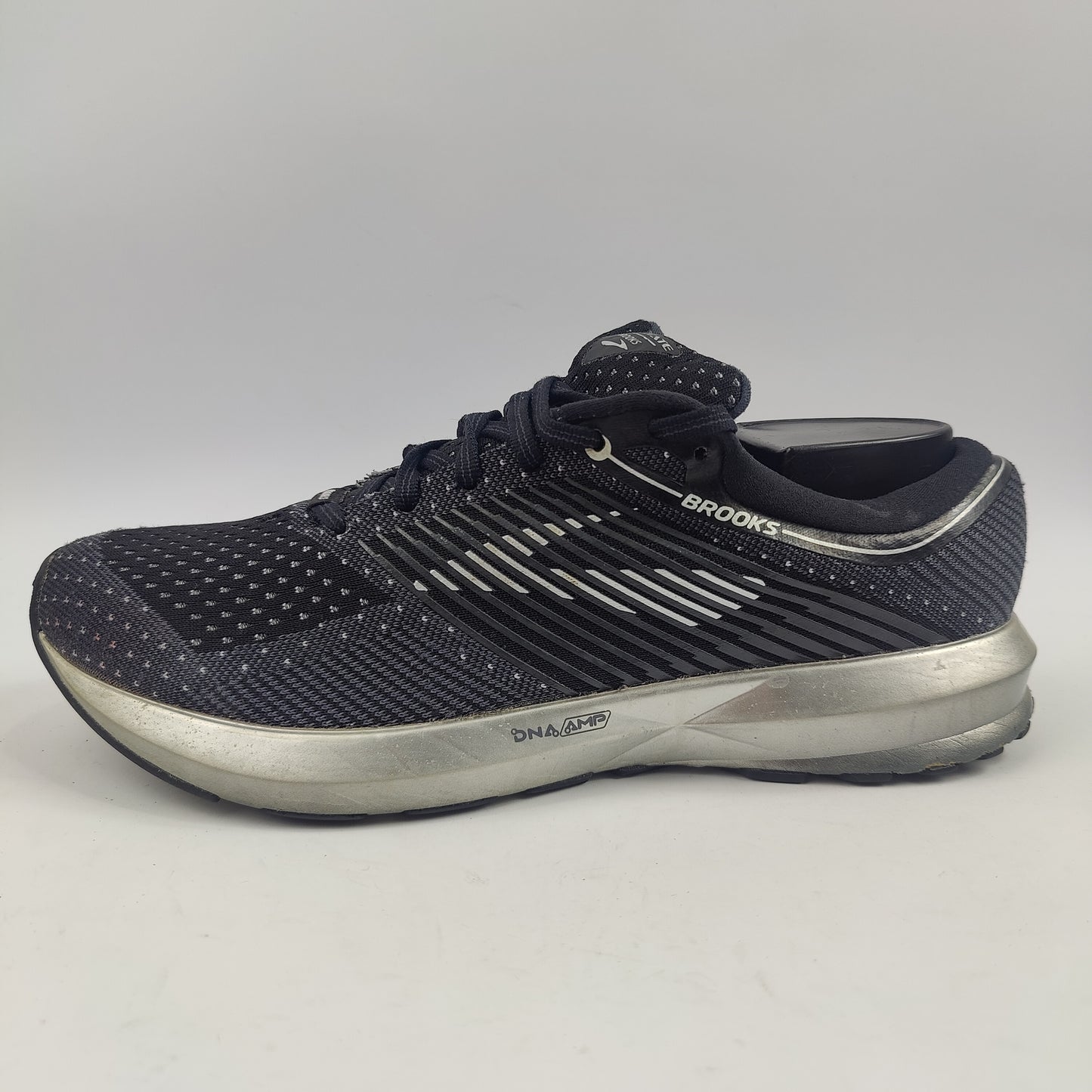 Brooks Levitate (UK/PK 7) - Black - 4107271