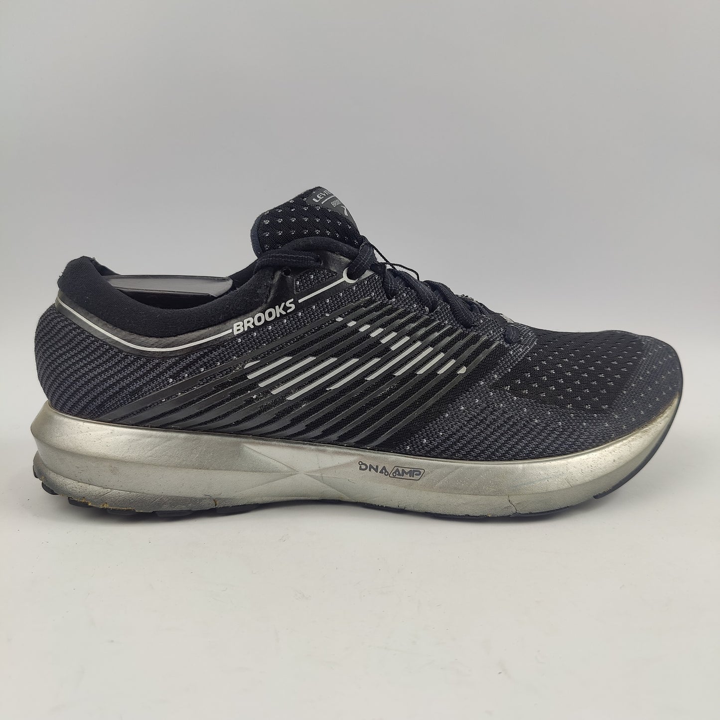 Brooks Levitate (UK/PK 7) - Black - 4107271