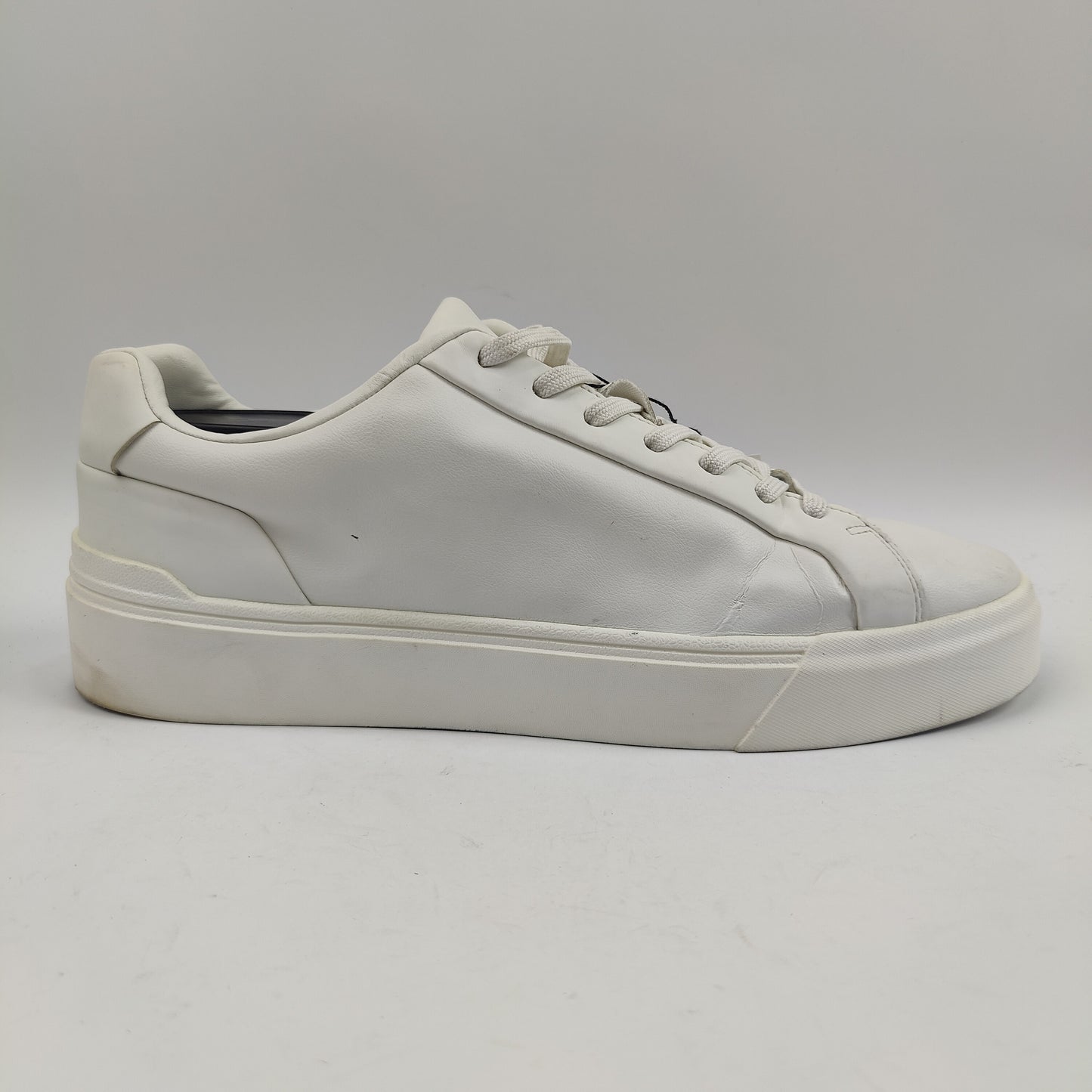 ZARA Sneaker (UK/PK 10) - White - 4407314